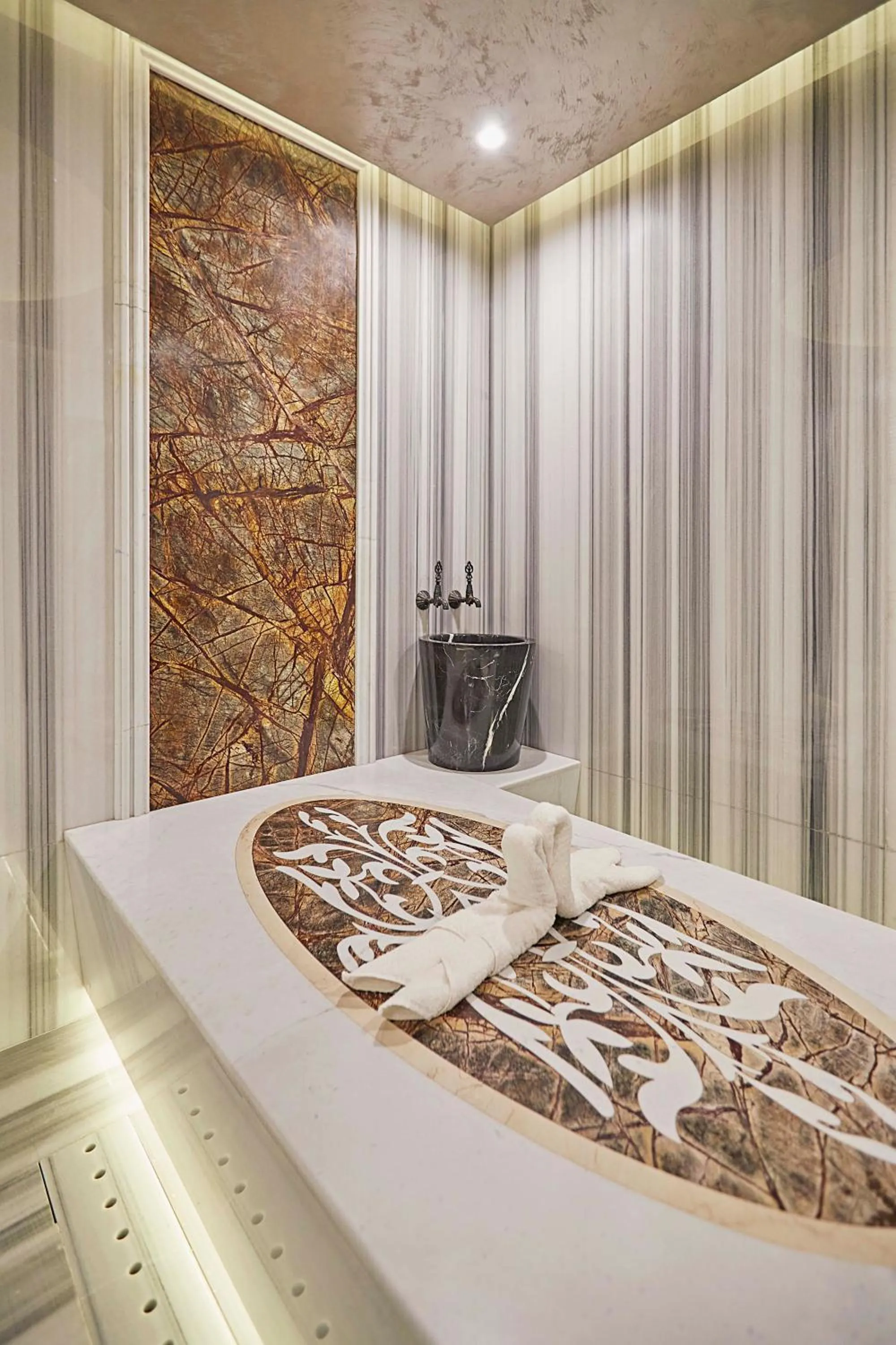 Public Bath in THE HUBİ HOTEL