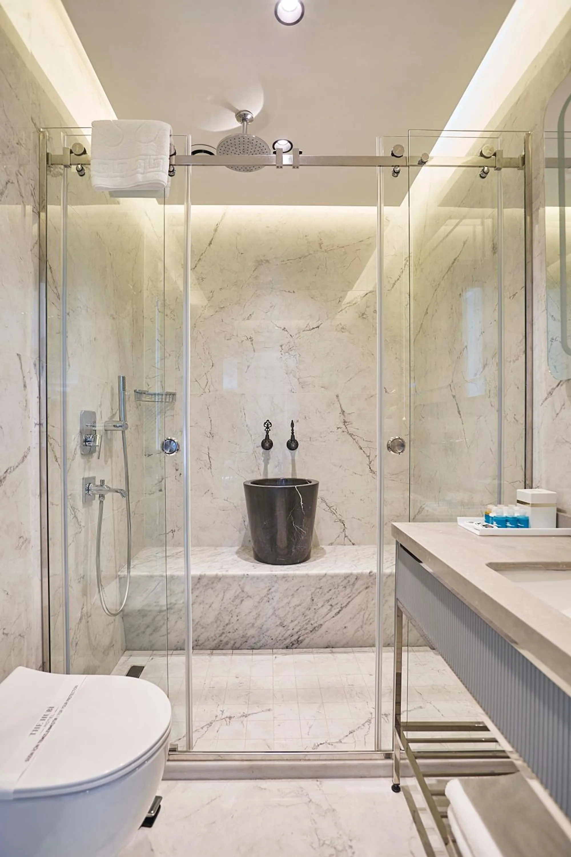Bathroom in THE HUBİ HOTEL