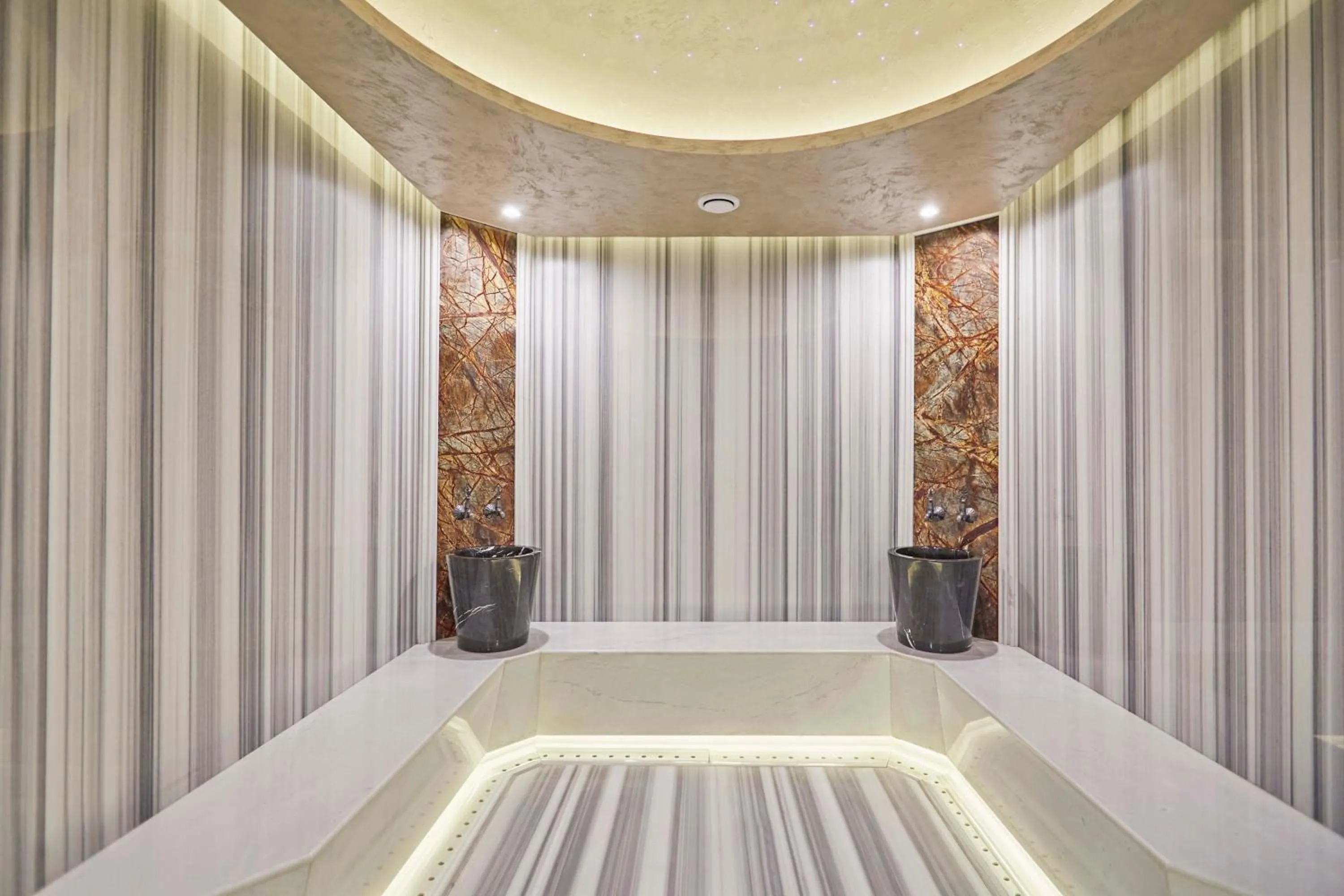 Public Bath in THE HUBİ HOTEL