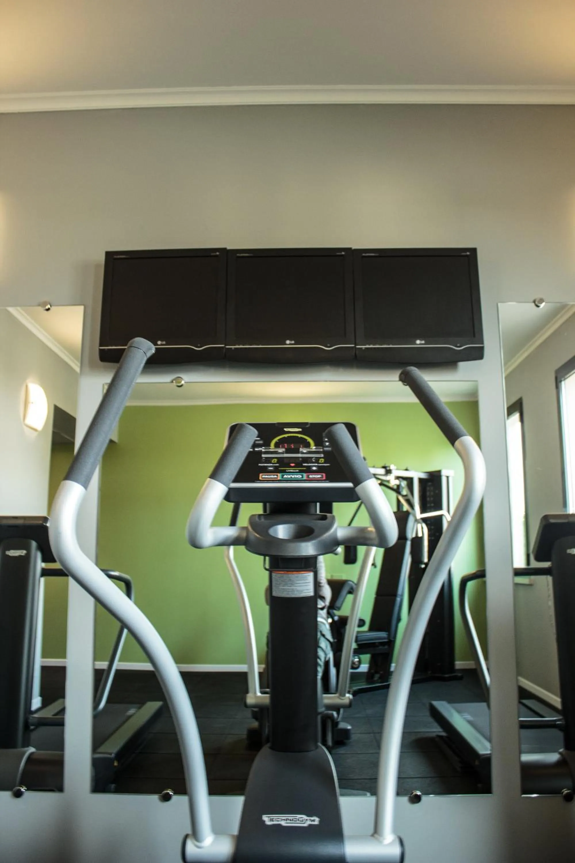 Fitness centre/facilities in UNA HOTELS Occhiobello