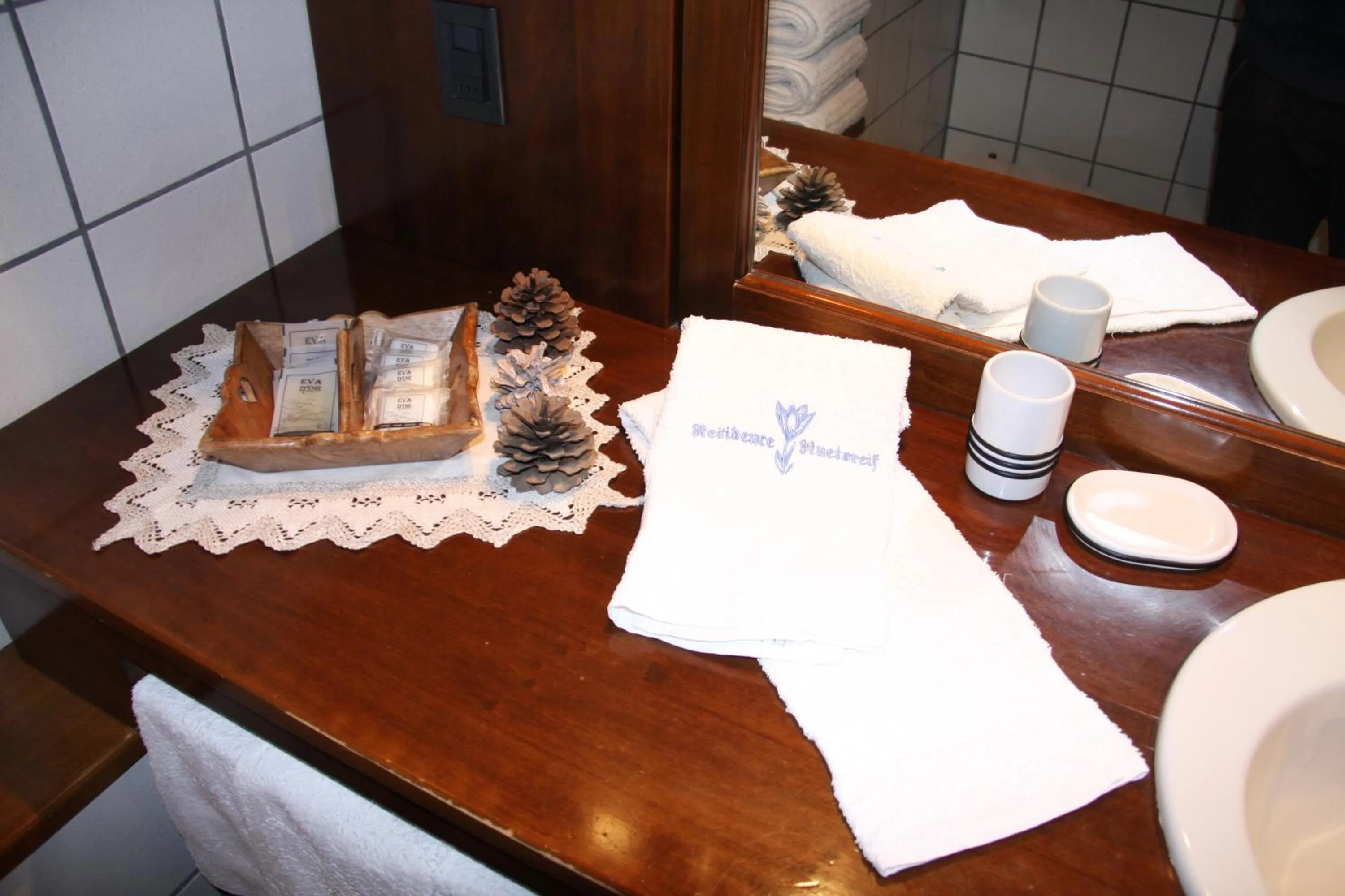 Bathroom in Residence Ruetoreif