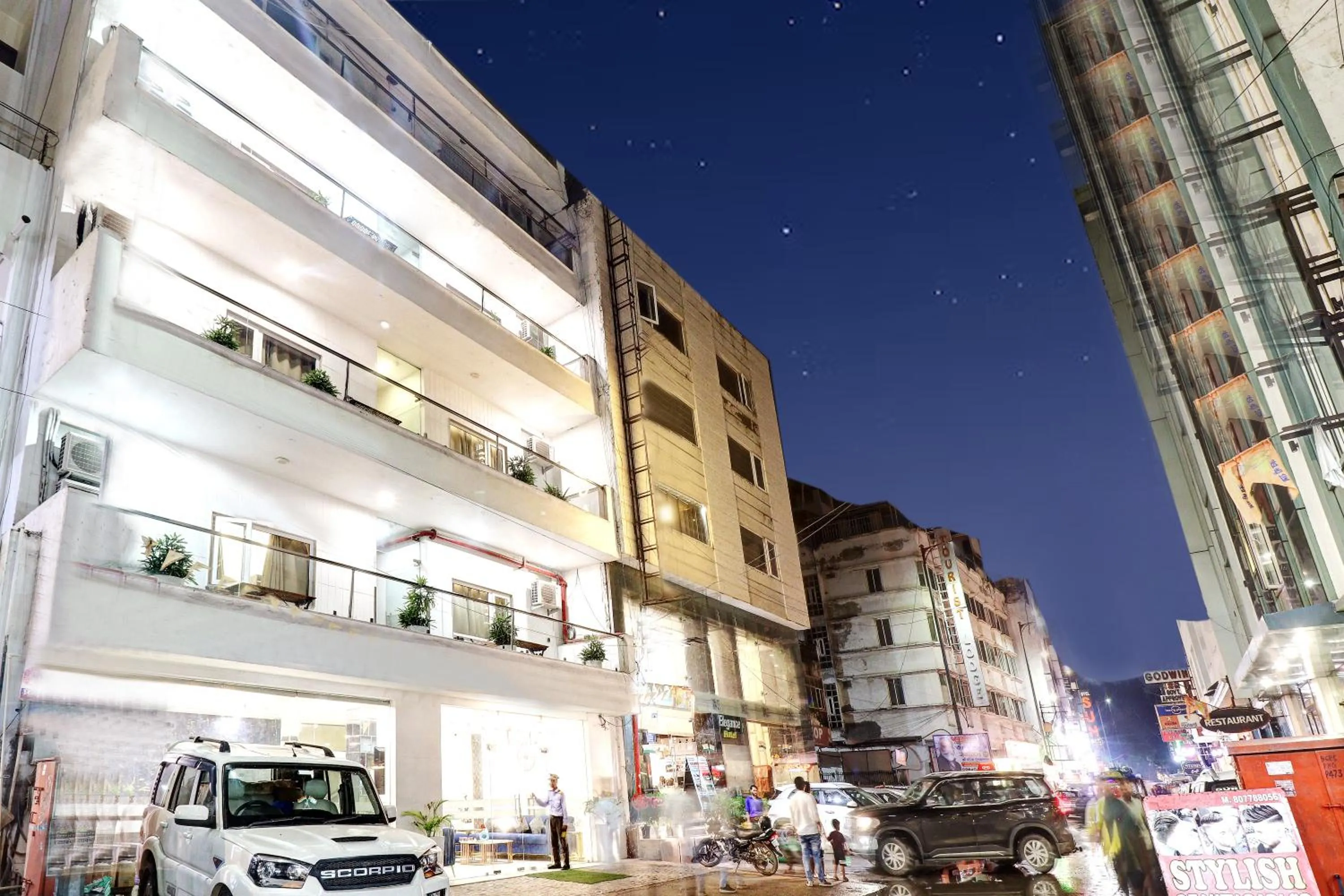 Property building in Hotel Emporio Dx - New Delhi Railway Station - Paharganj