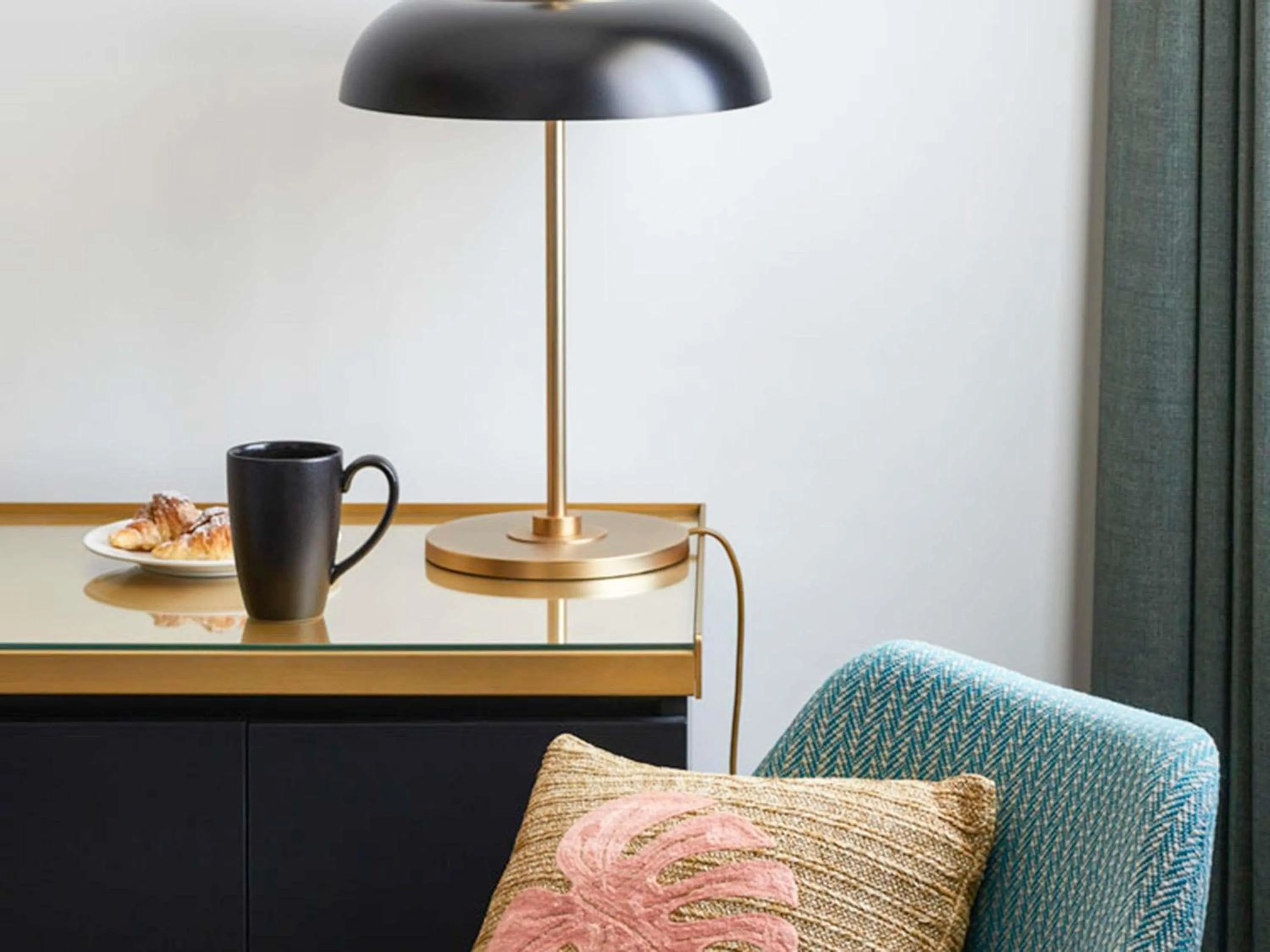 Bedroom in Hotel Mercure Roma Corso Trieste