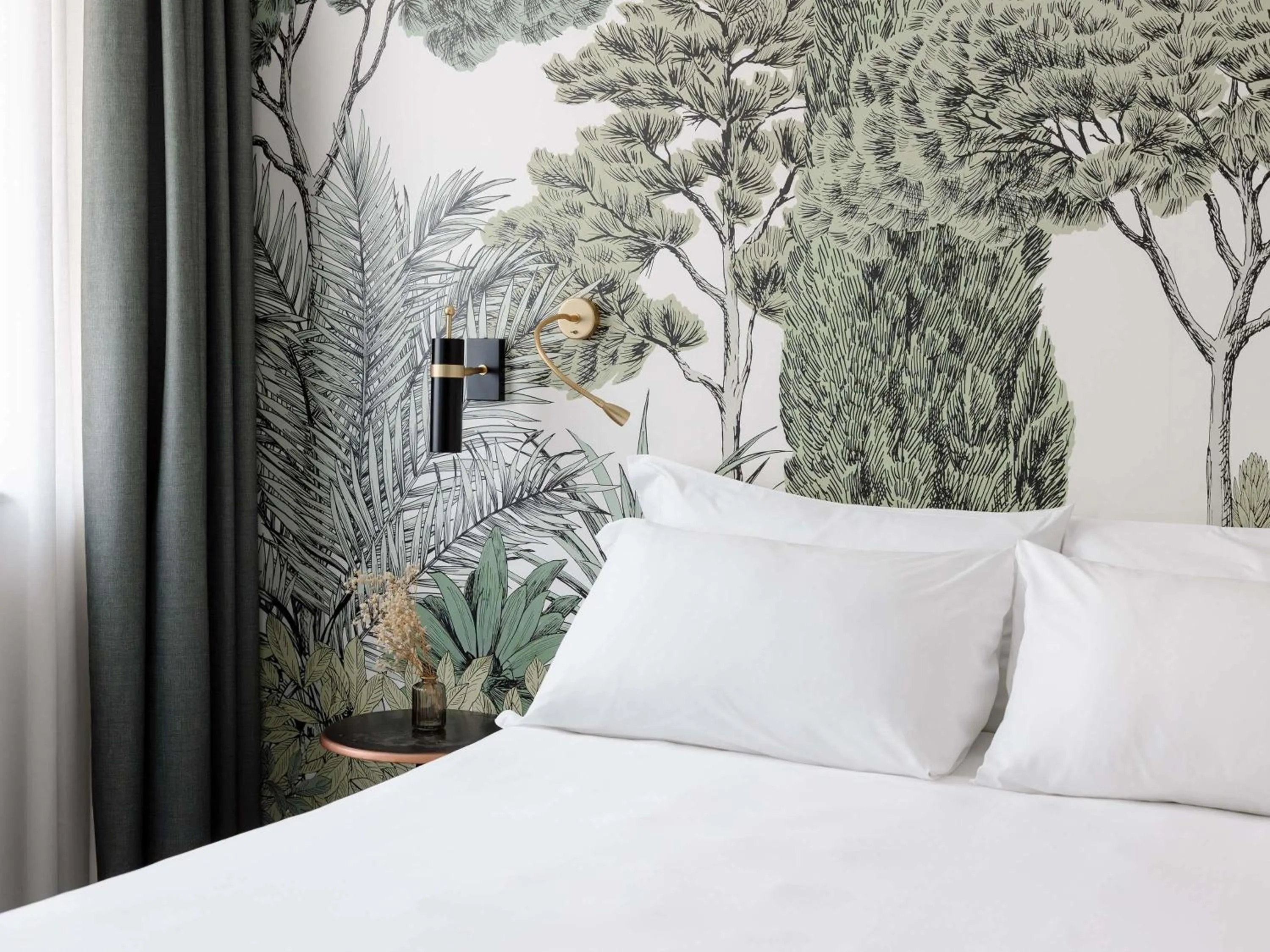 Bedroom, Bed in Hotel Mercure Roma Corso Trieste