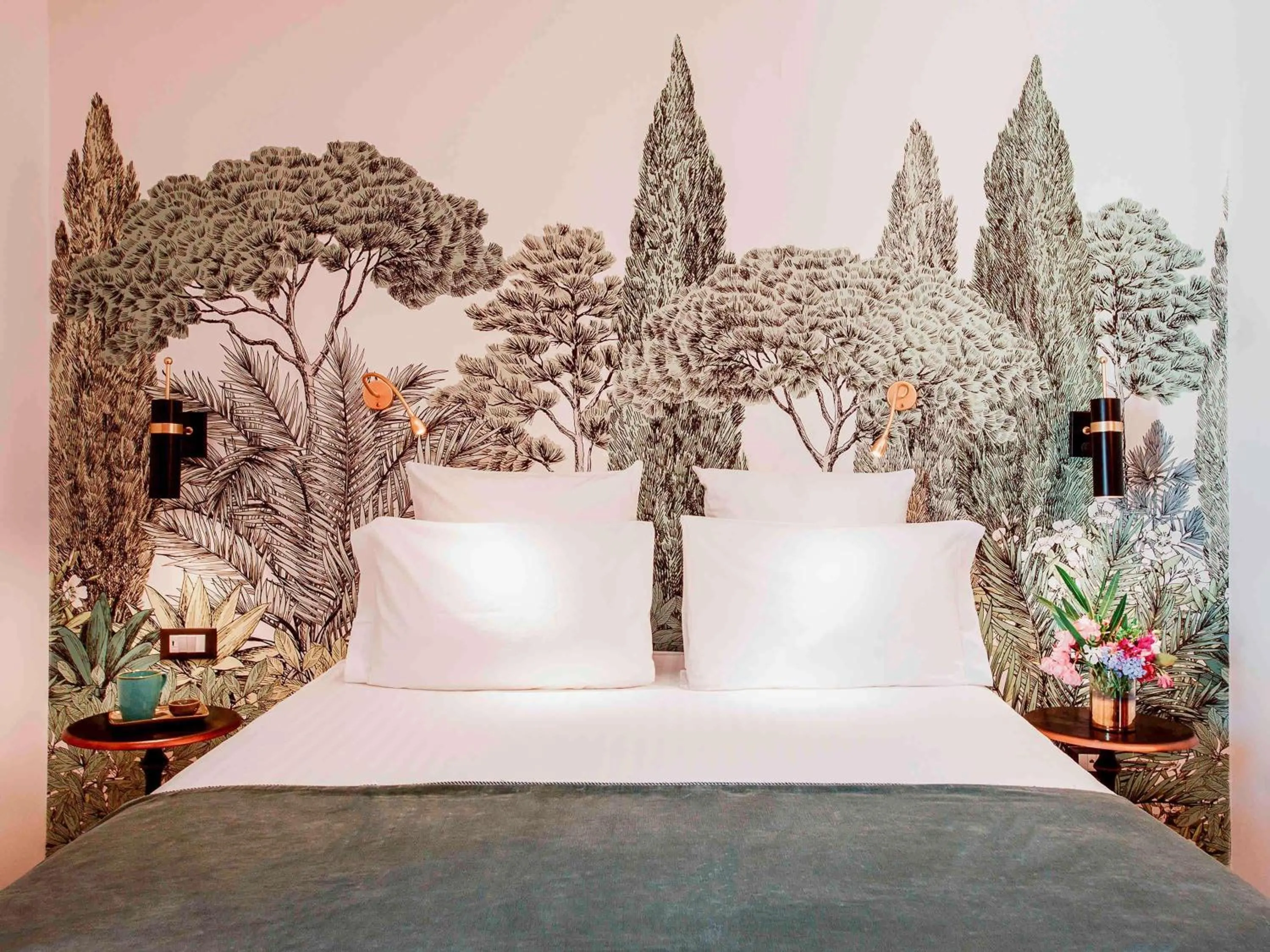 Bedroom, Bed in Hotel Mercure Roma Corso Trieste