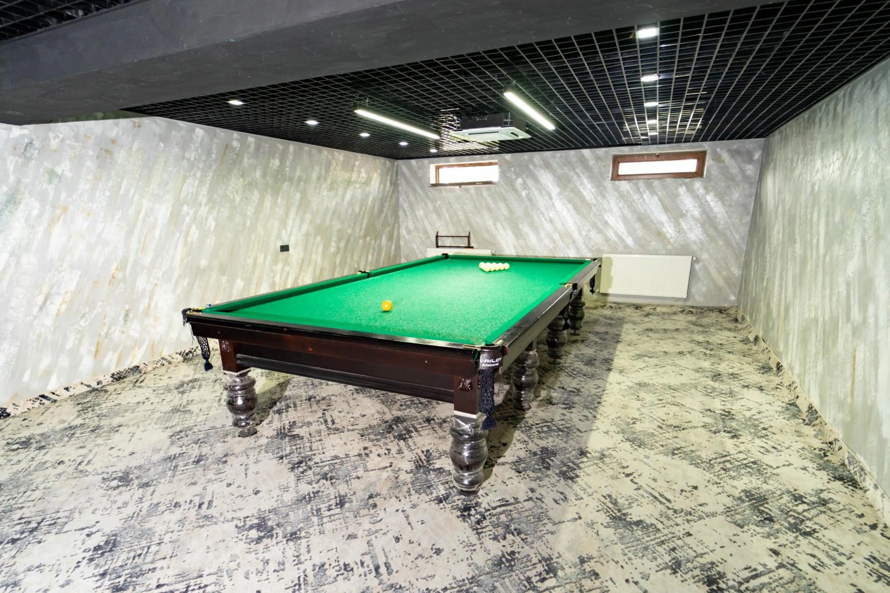 Billiard in Reikartz Bahor Bukhara