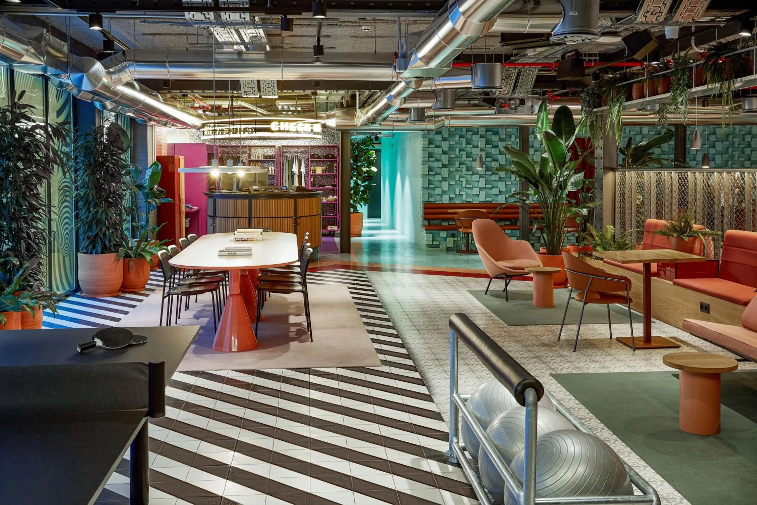 Seating area in The Social Hub Madrid