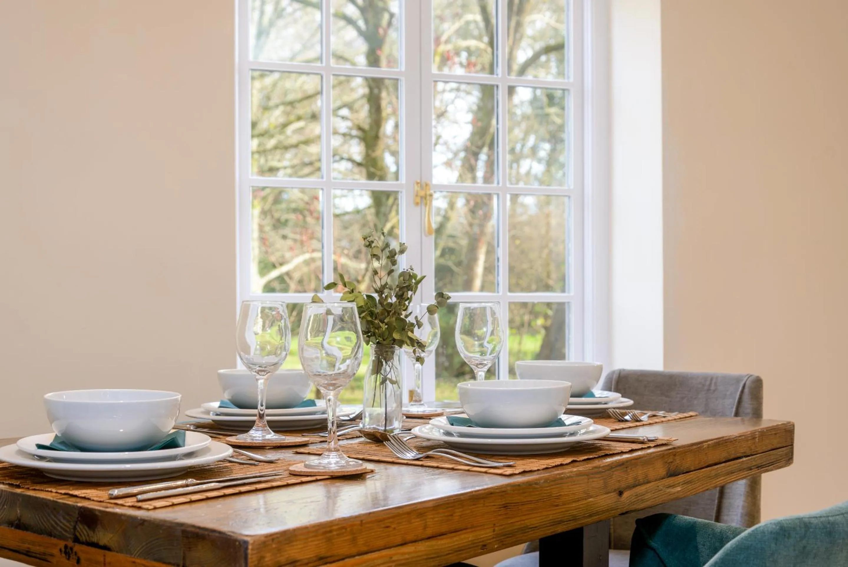 Dining area in The Retreat New Forest