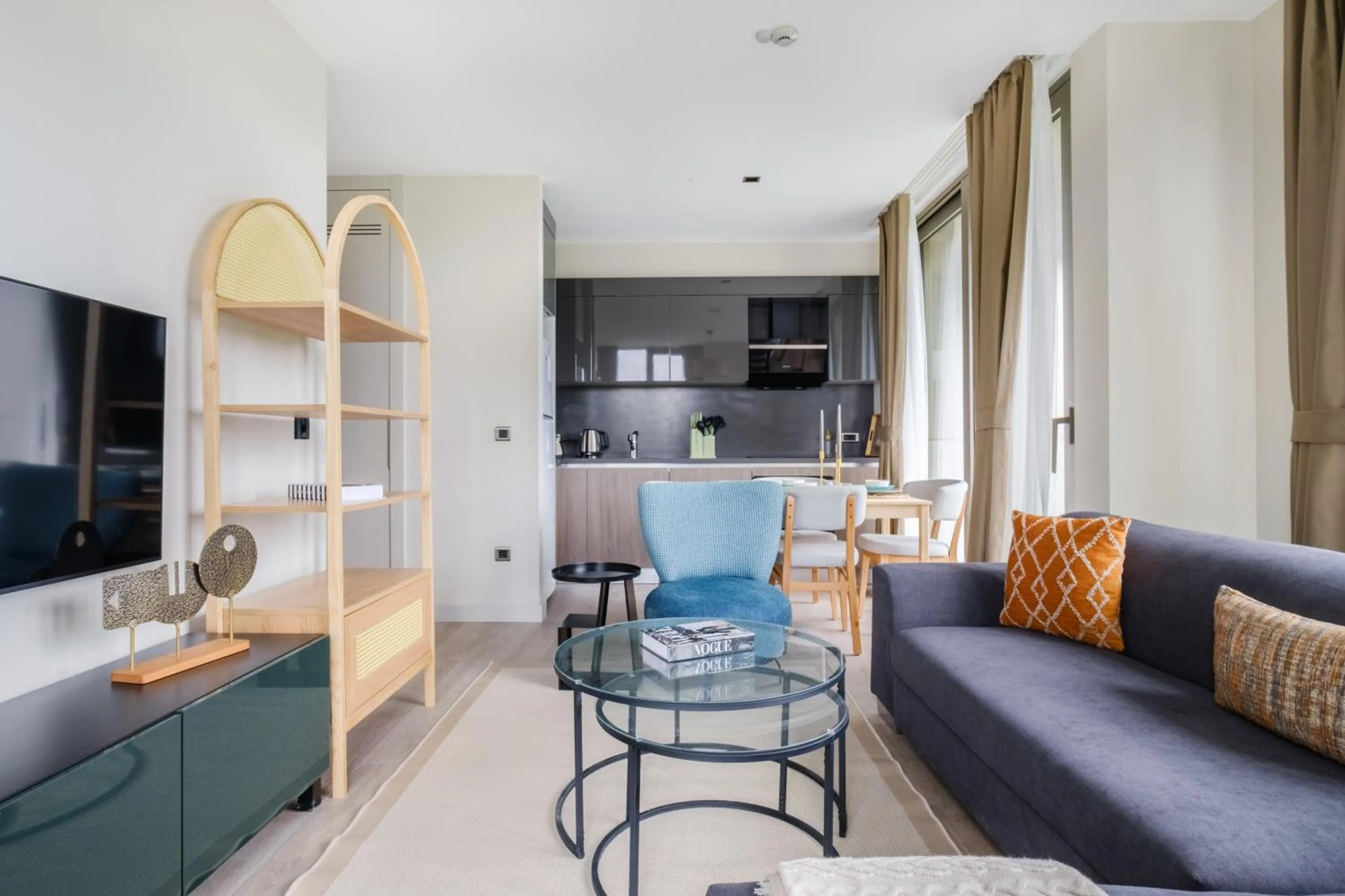 Kitchen or kitchenette in AS Maslak by NewInn