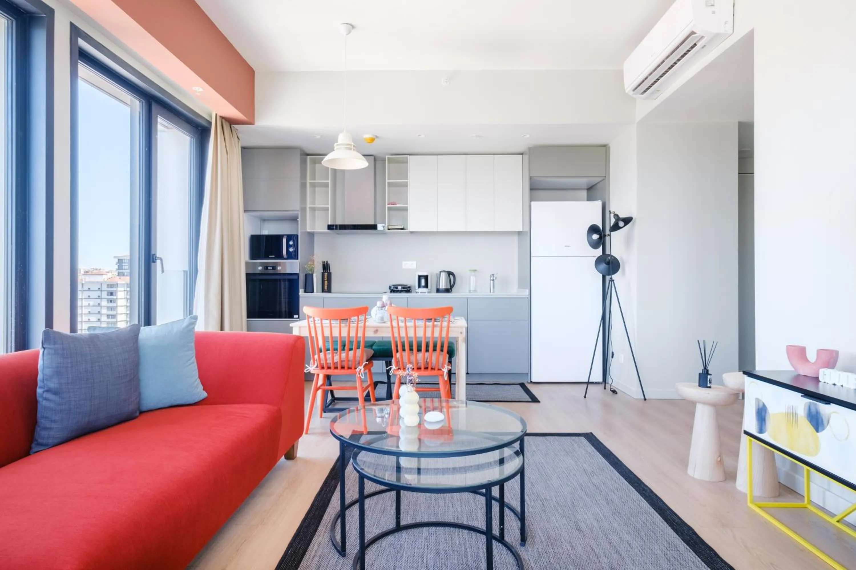 Kitchen or kitchenette in Roya Nova Residence by NewInn