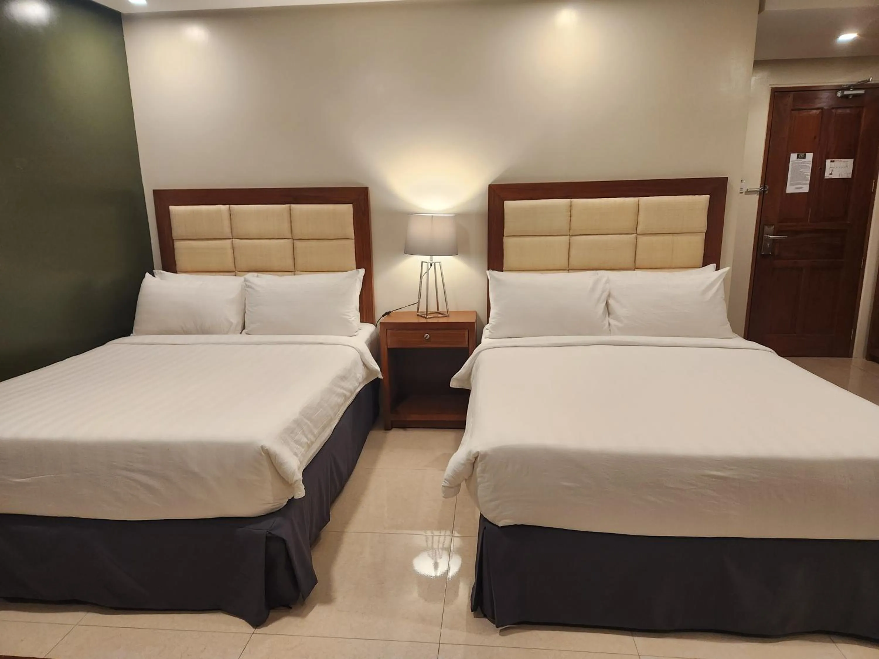 Bed in Hotel Herencia 625