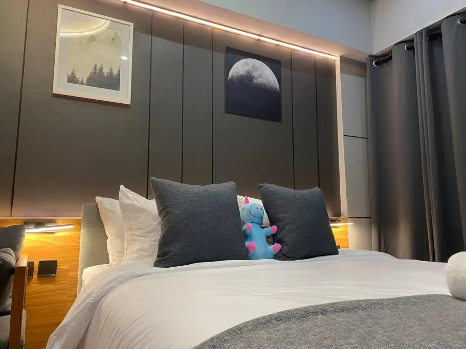 Bed in Amandalu at Orchard apartemen