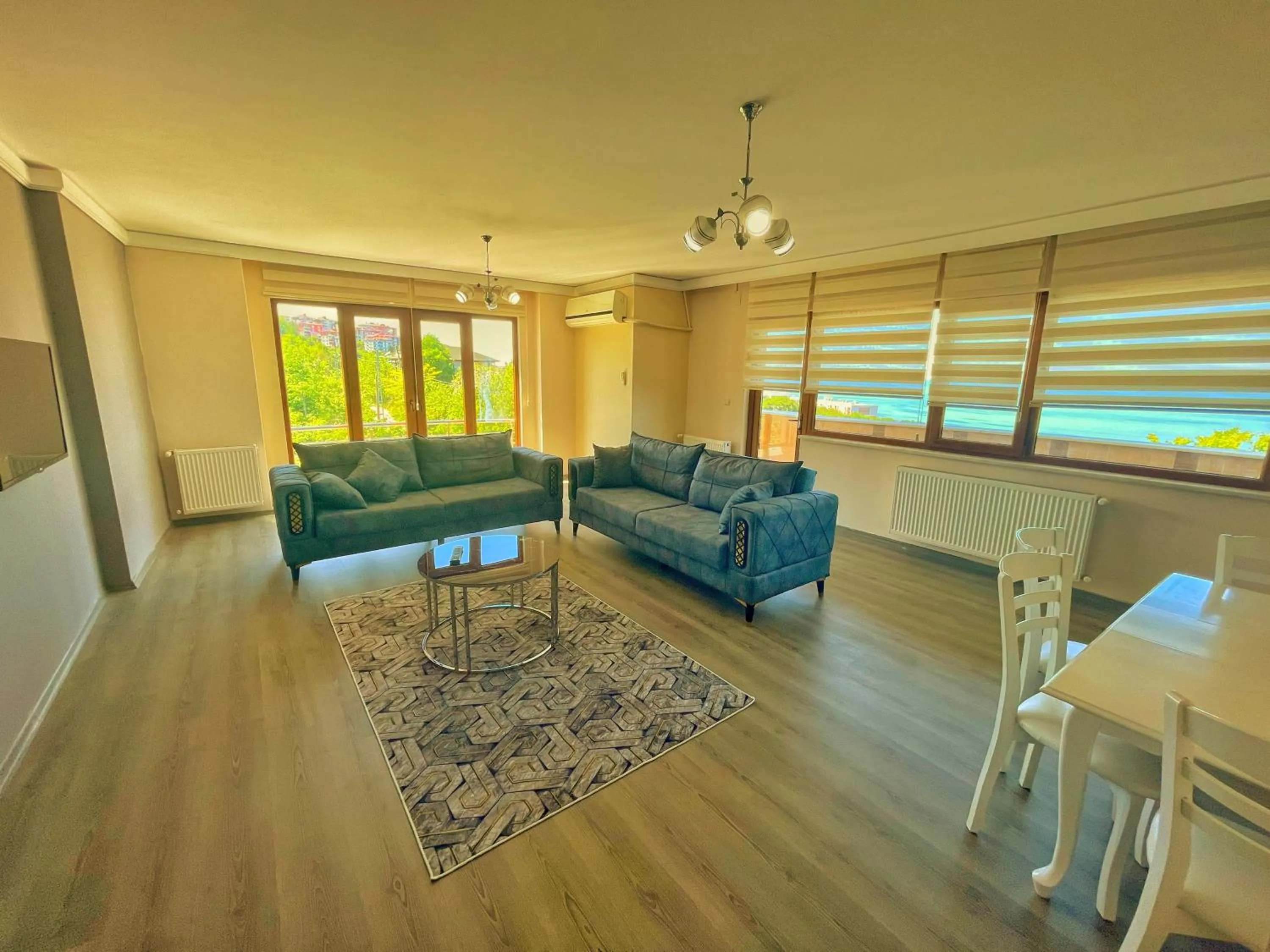 Seating area in LUSTRA GARDEN SUİTE