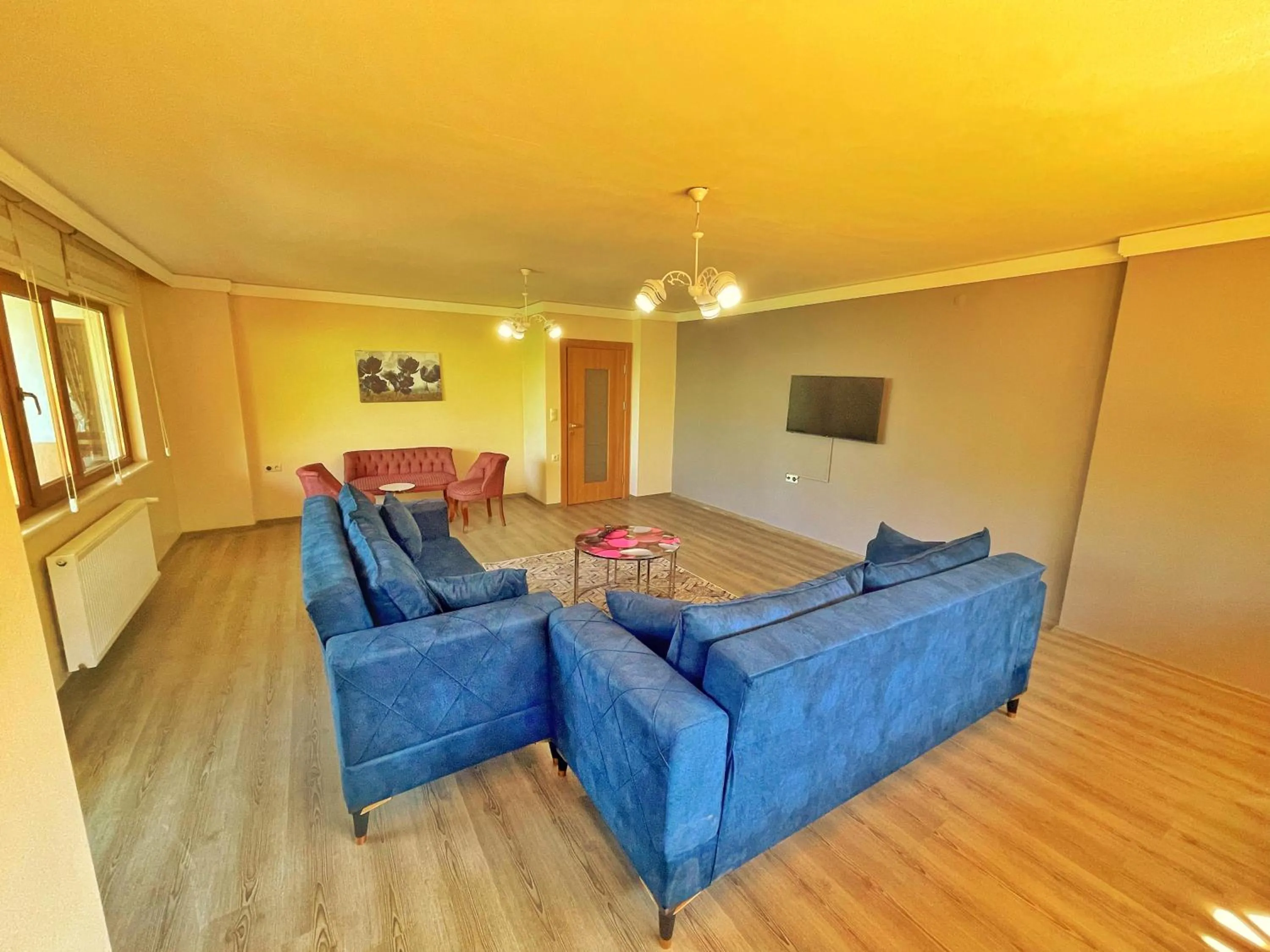 Seating area in LUSTRA GARDEN SUİTE