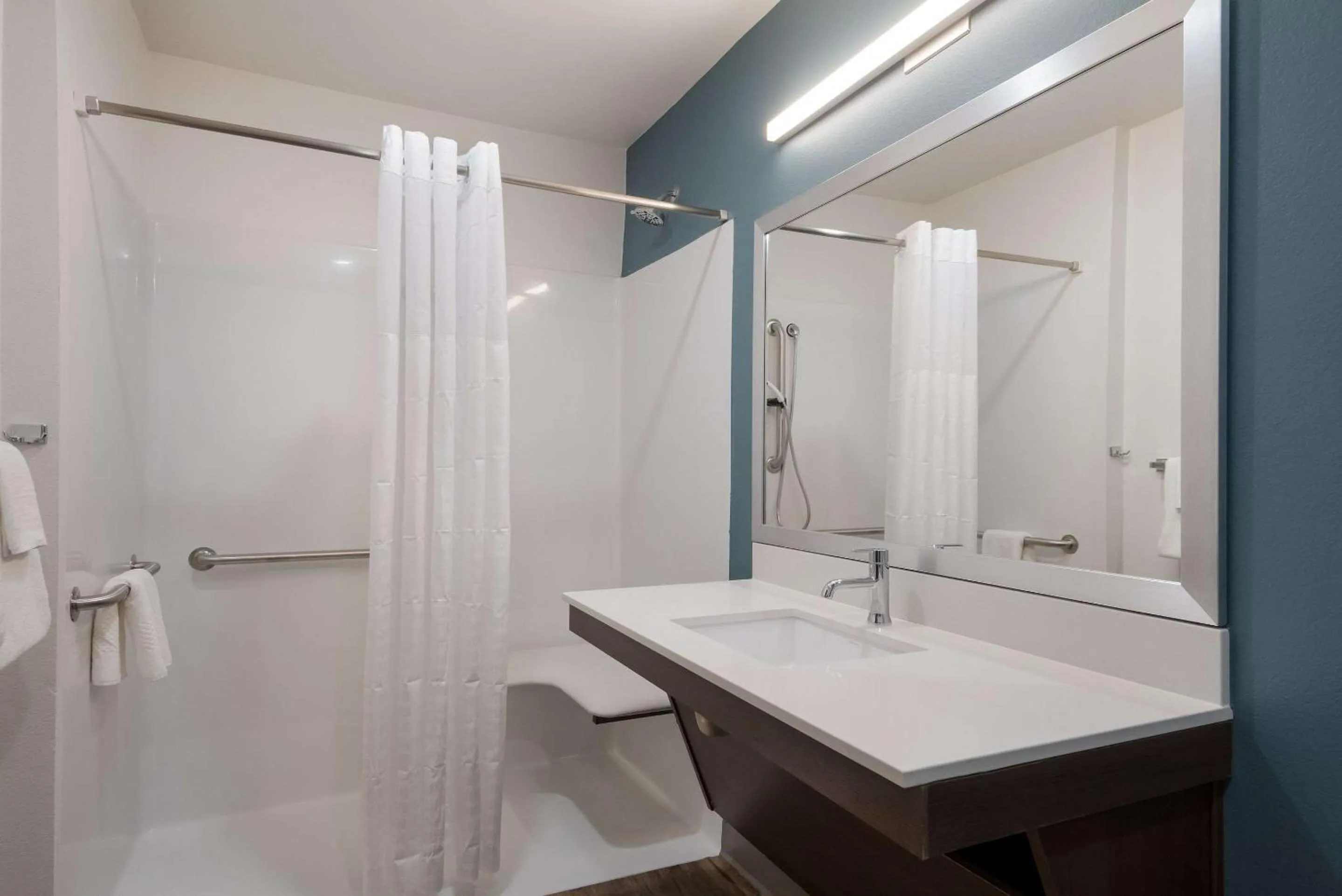 Bathroom in WoodSpring Suites San Antonio UTSA - Medical Center