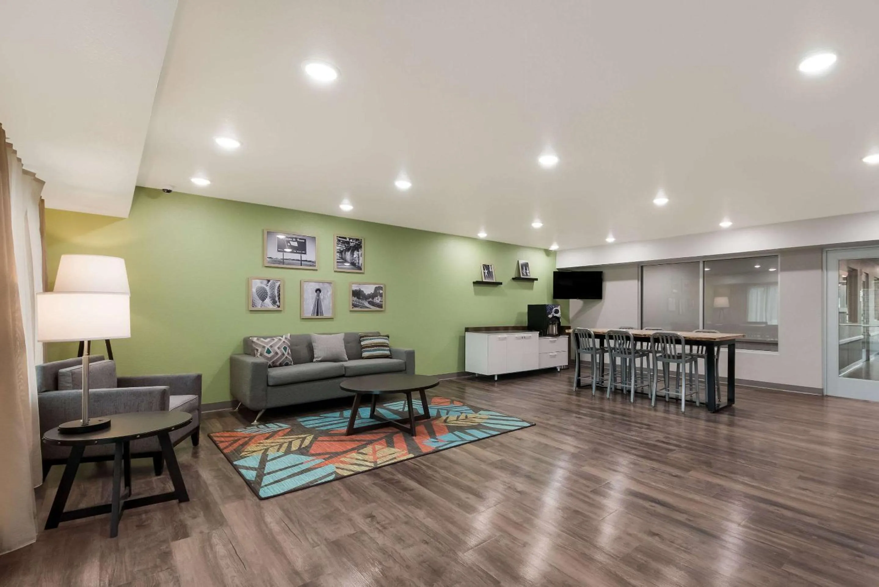 Lobby or reception in WoodSpring Suites San Antonio UTSA - Medical Center