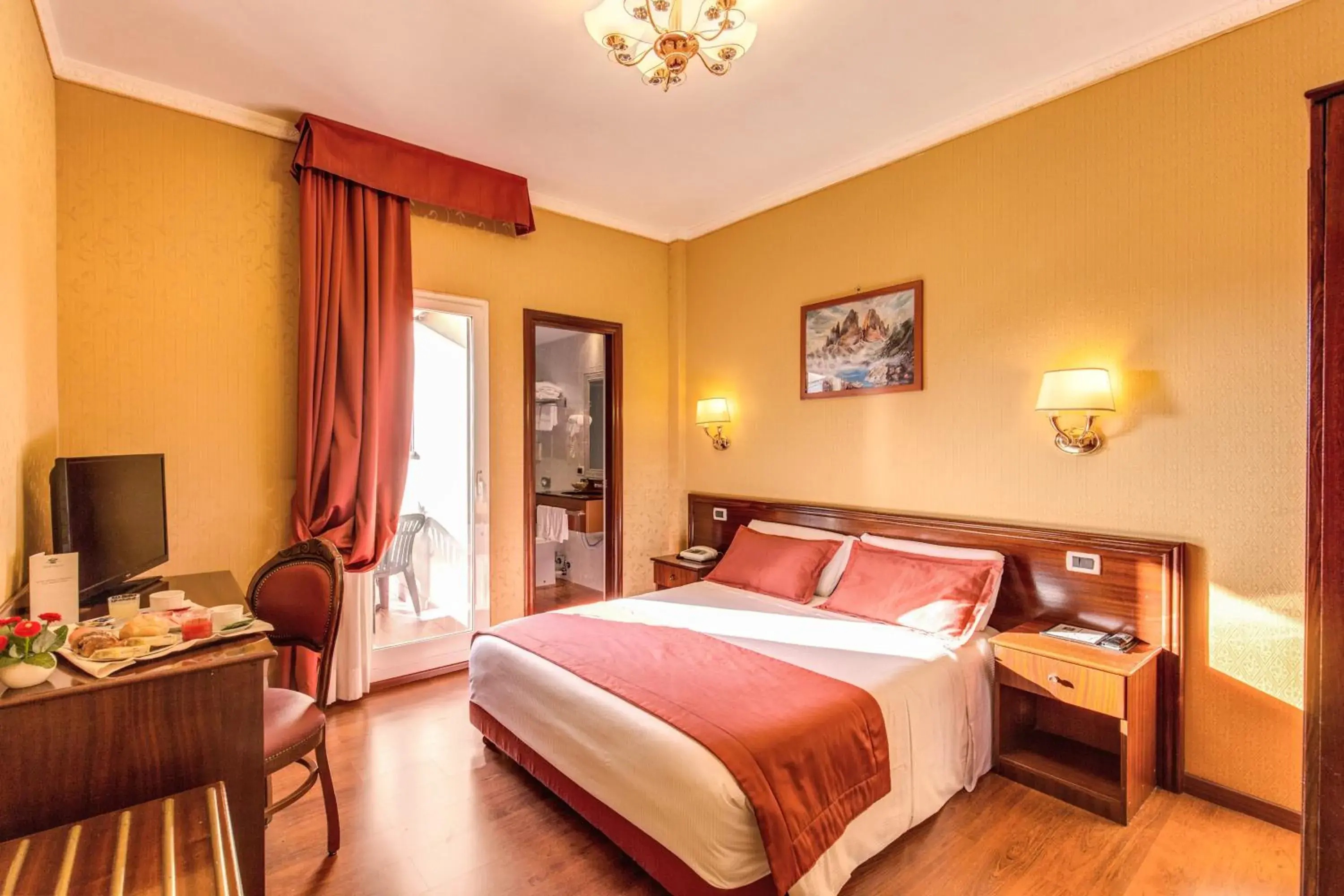 Double or Twin Room with Balcony in Hotel Impero Double or Twin Room with Balcony in Hotel Impero