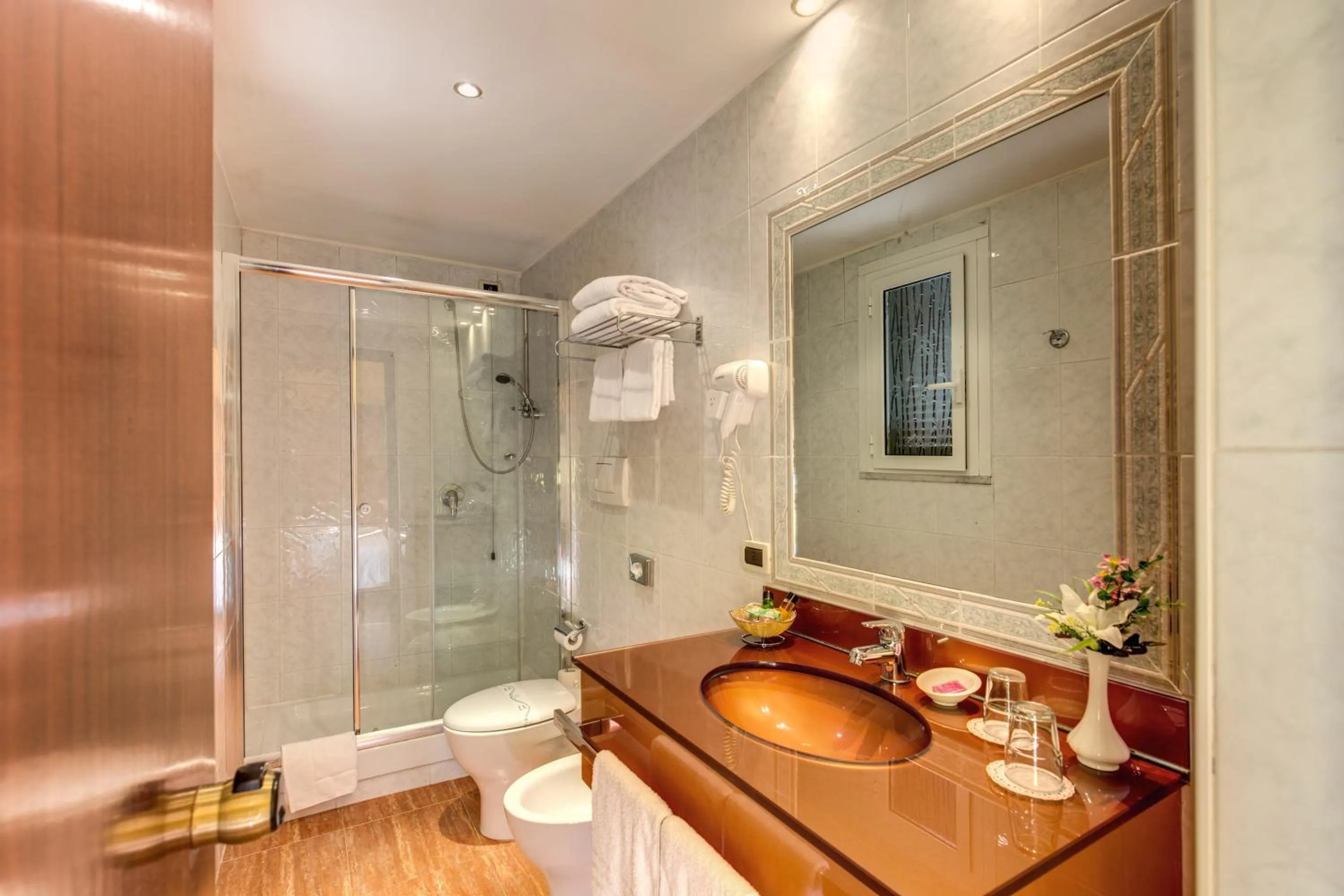 Bathroom in Hotel Impero