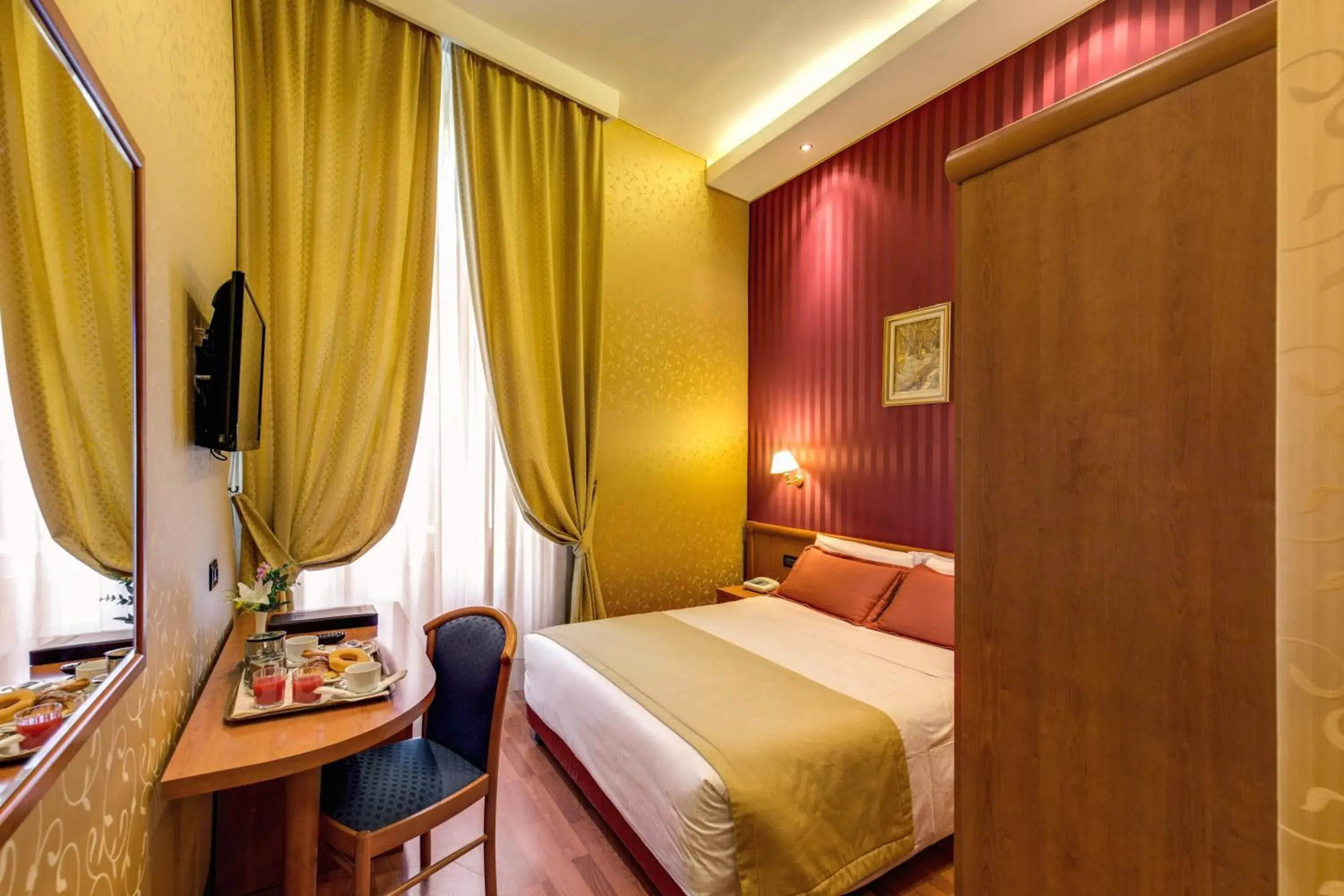 Double or Twin Room in Hotel Impero Double or Twin Room in Hotel Impero