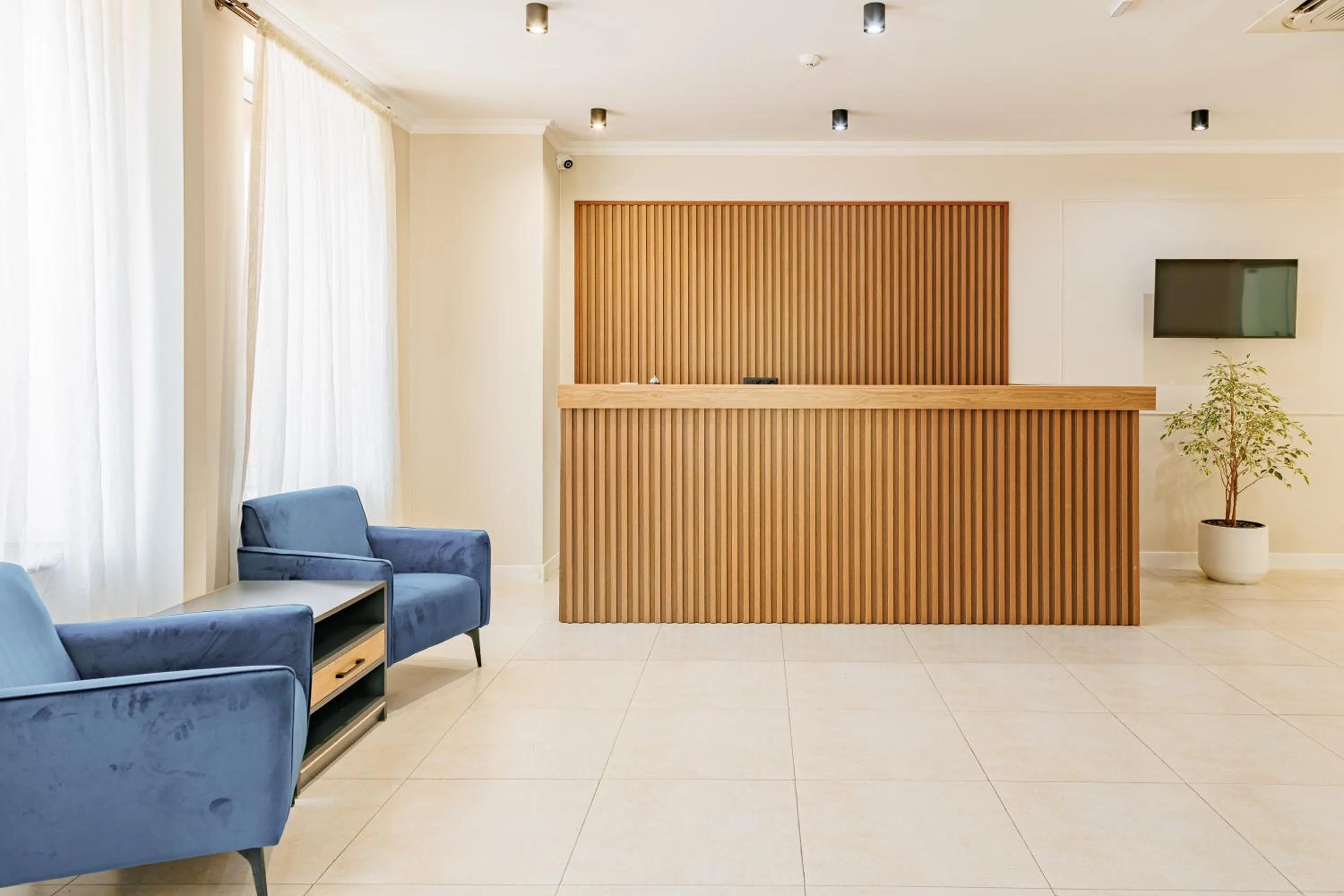 Lobby or reception in Route Hotel