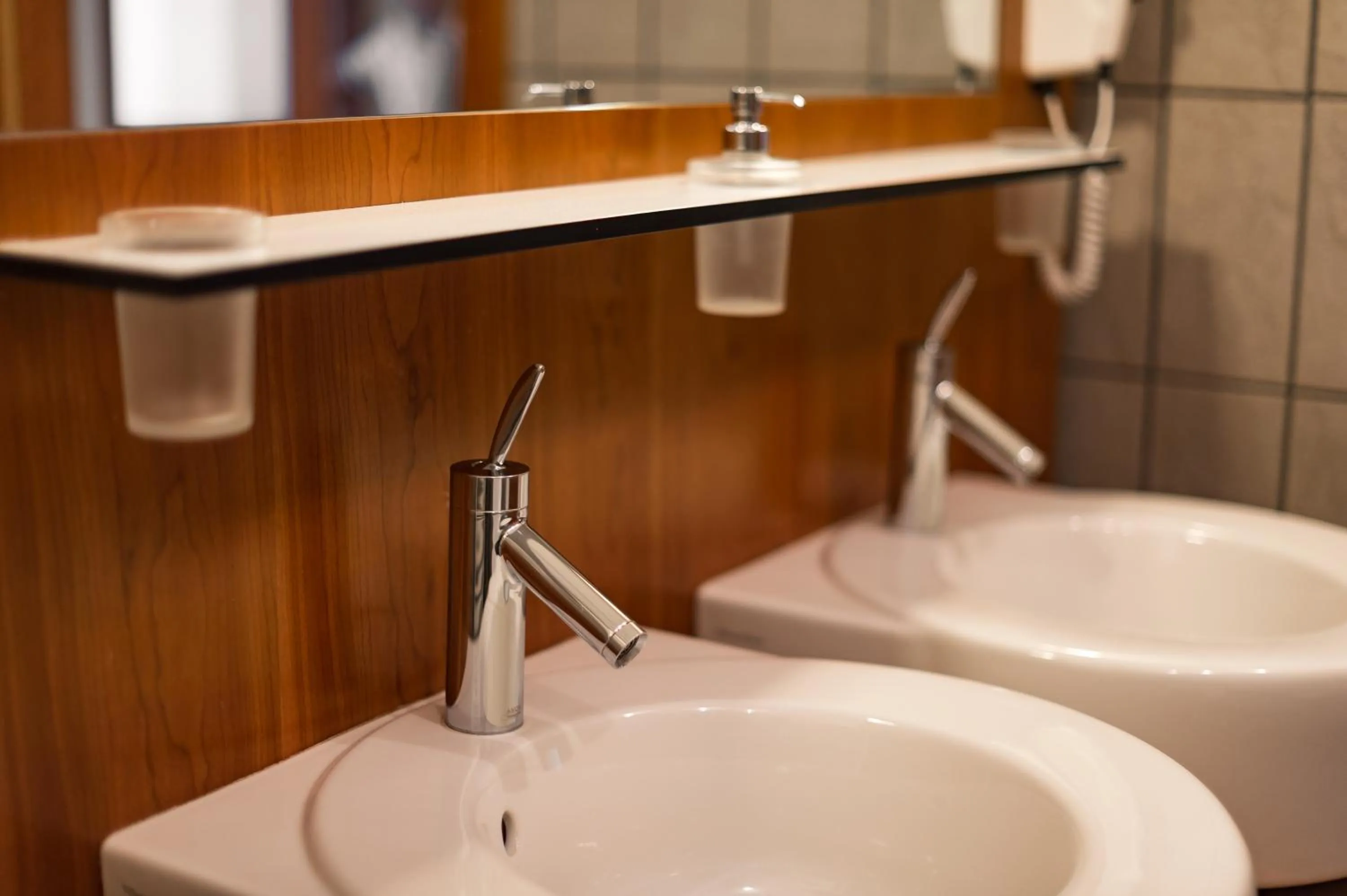 Bathroom in KRONE eat drink stay