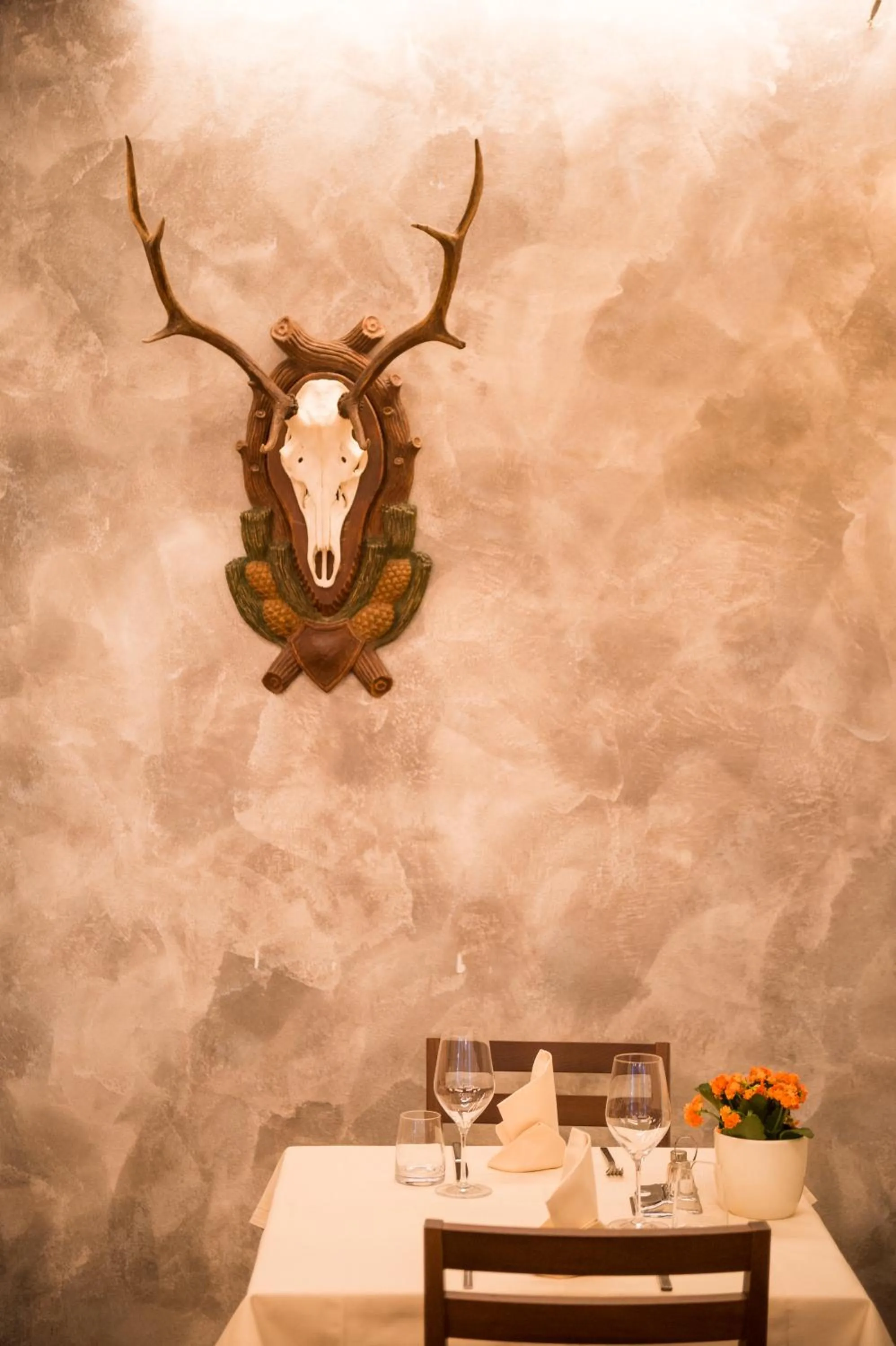 Restaurant/places to eat in KRONE eat drink stay