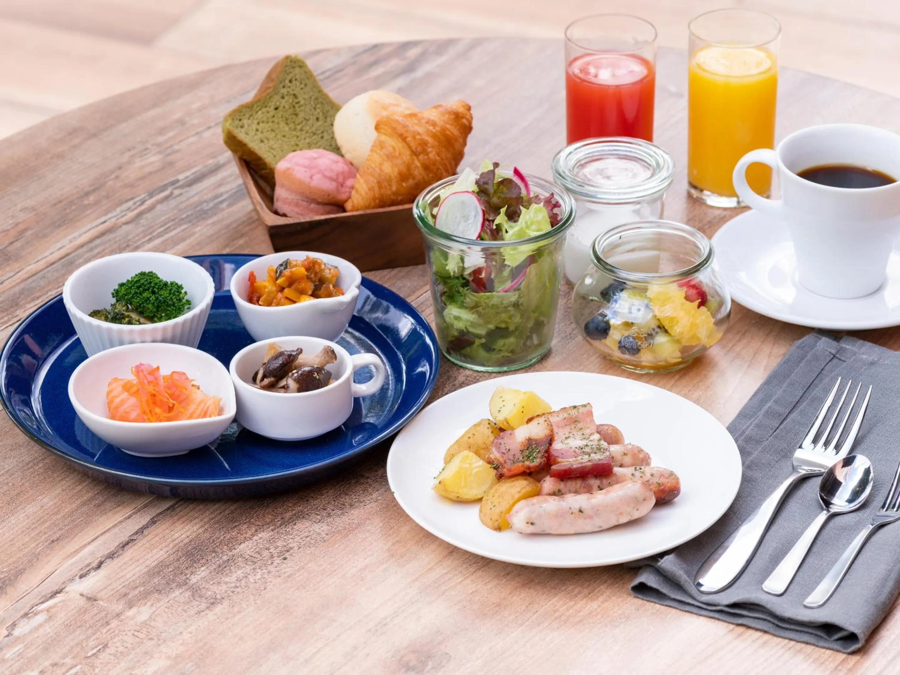 Breakfast in Mitsui Garden Hotel Kashiwa-no-ha Park Side - Chiba