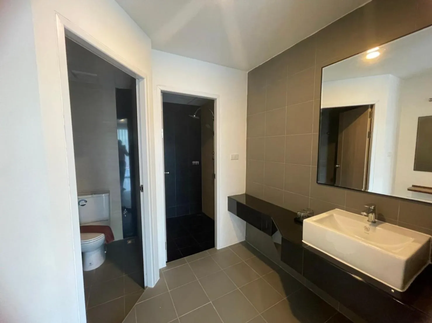 Bathroom, Bed in The Vita Plus Hotel