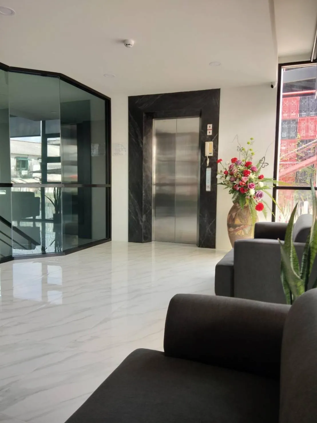 Lobby or reception in The Vita Plus Hotel