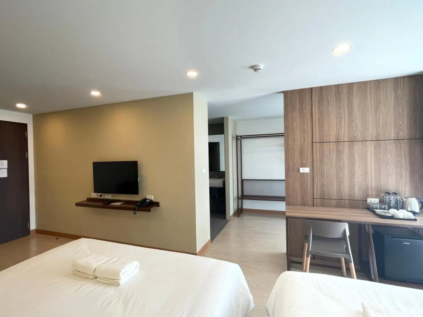 TV and multimedia, Bed in The Vita Plus Hotel