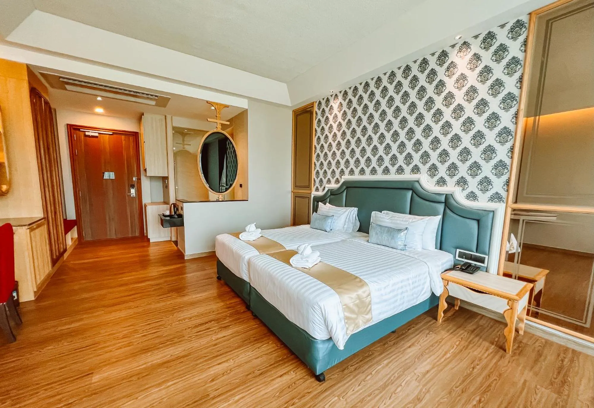Photo of the whole room, Bed in Grand Lord Hotel & Residence - Pattaya