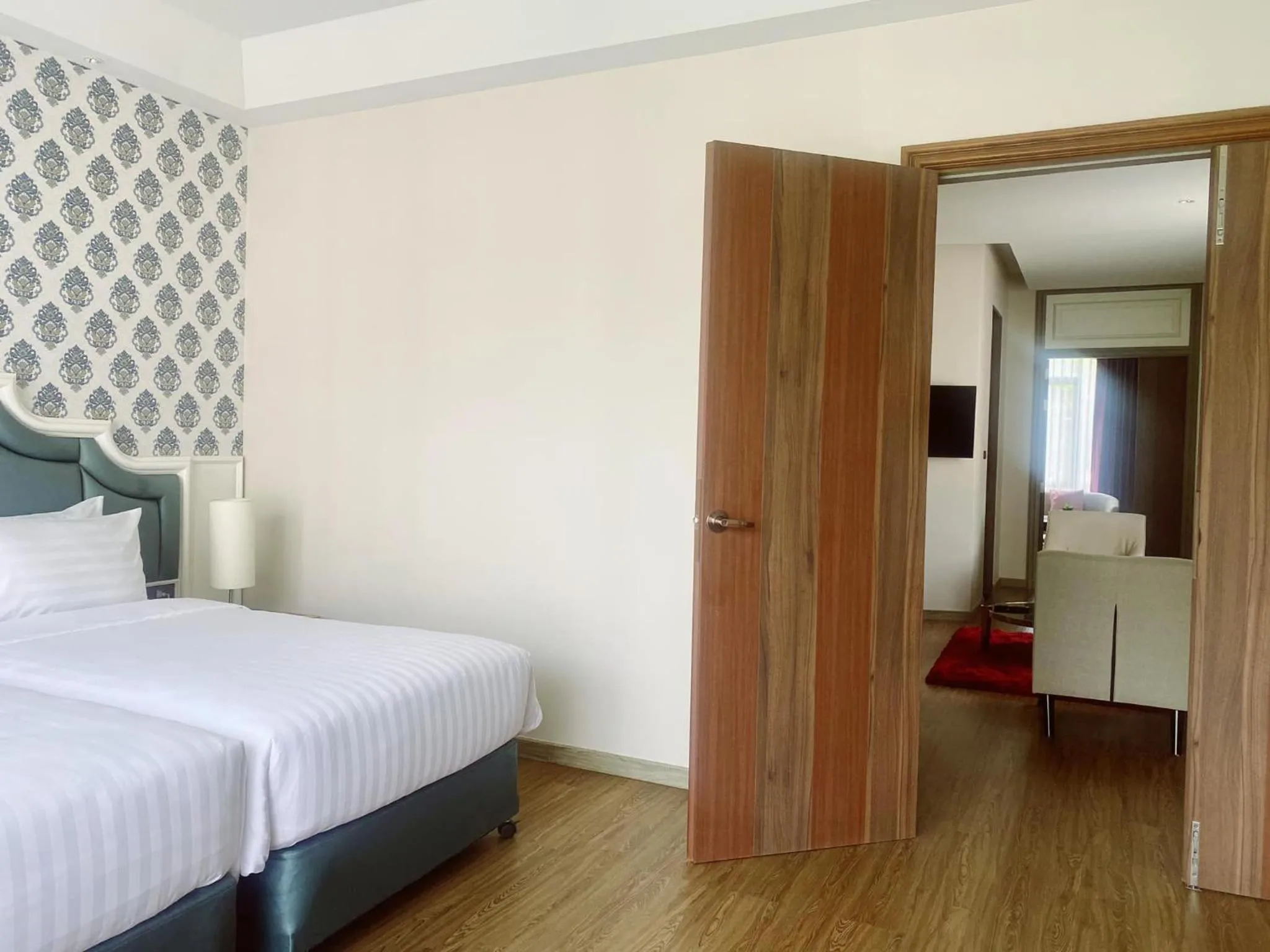 Bedroom, Bed in Grand Lord Hotel & Residence - Pattaya