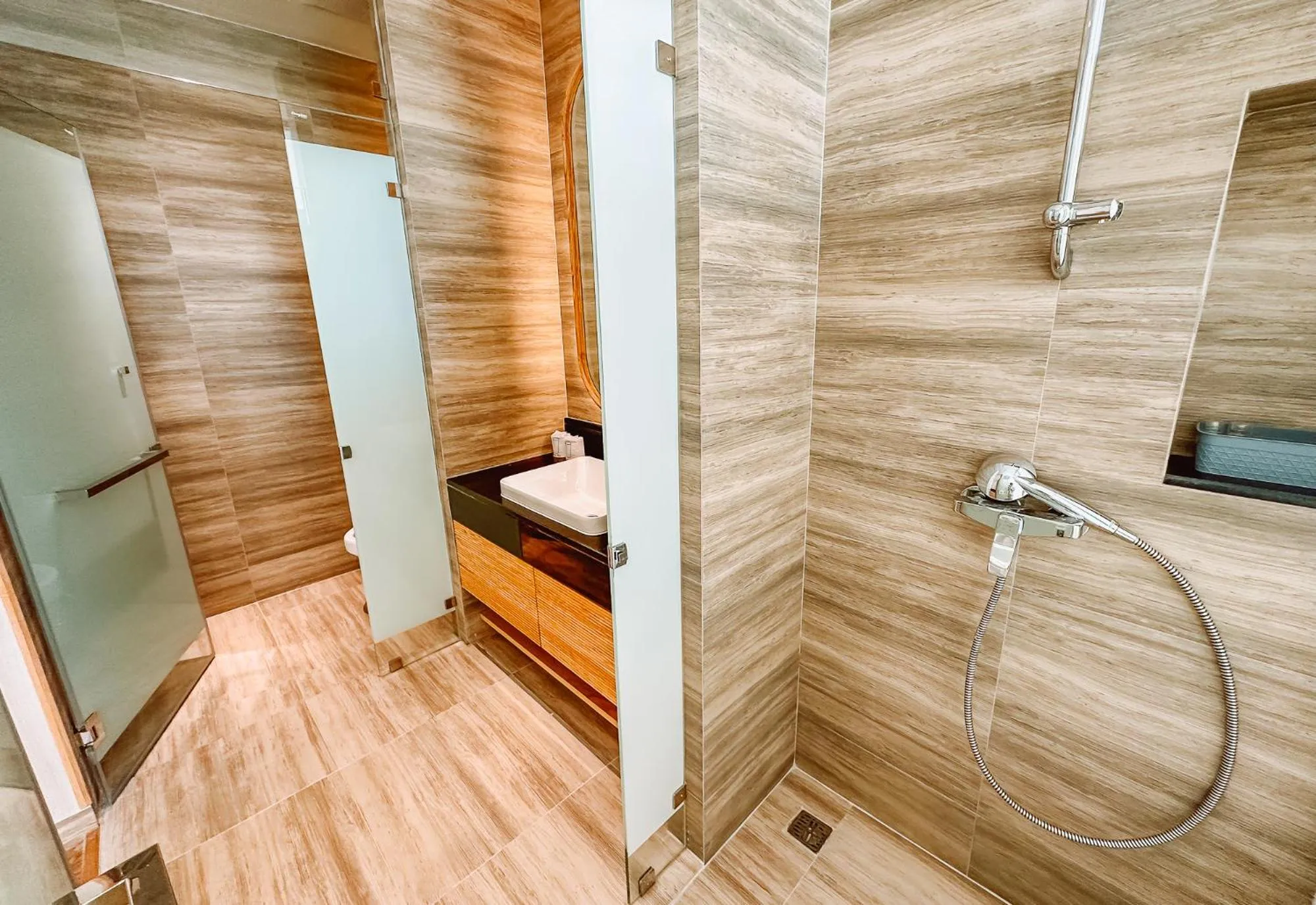Shower in Grand Lord Hotel & Residence - Pattaya