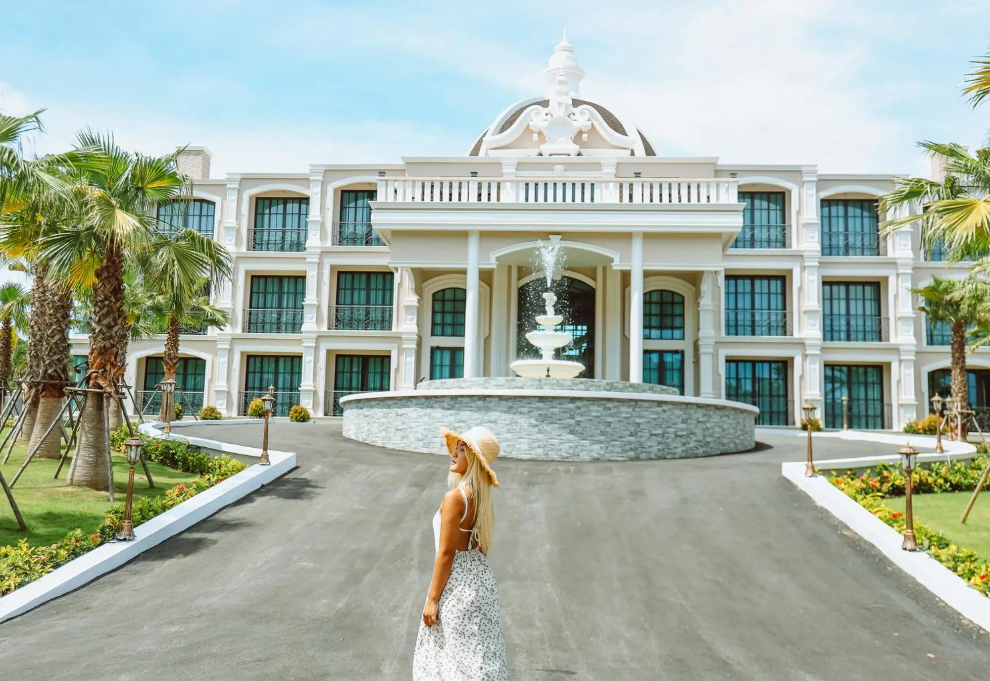 Area and facilities in Grand Lord Hotel & Residence - Pattaya