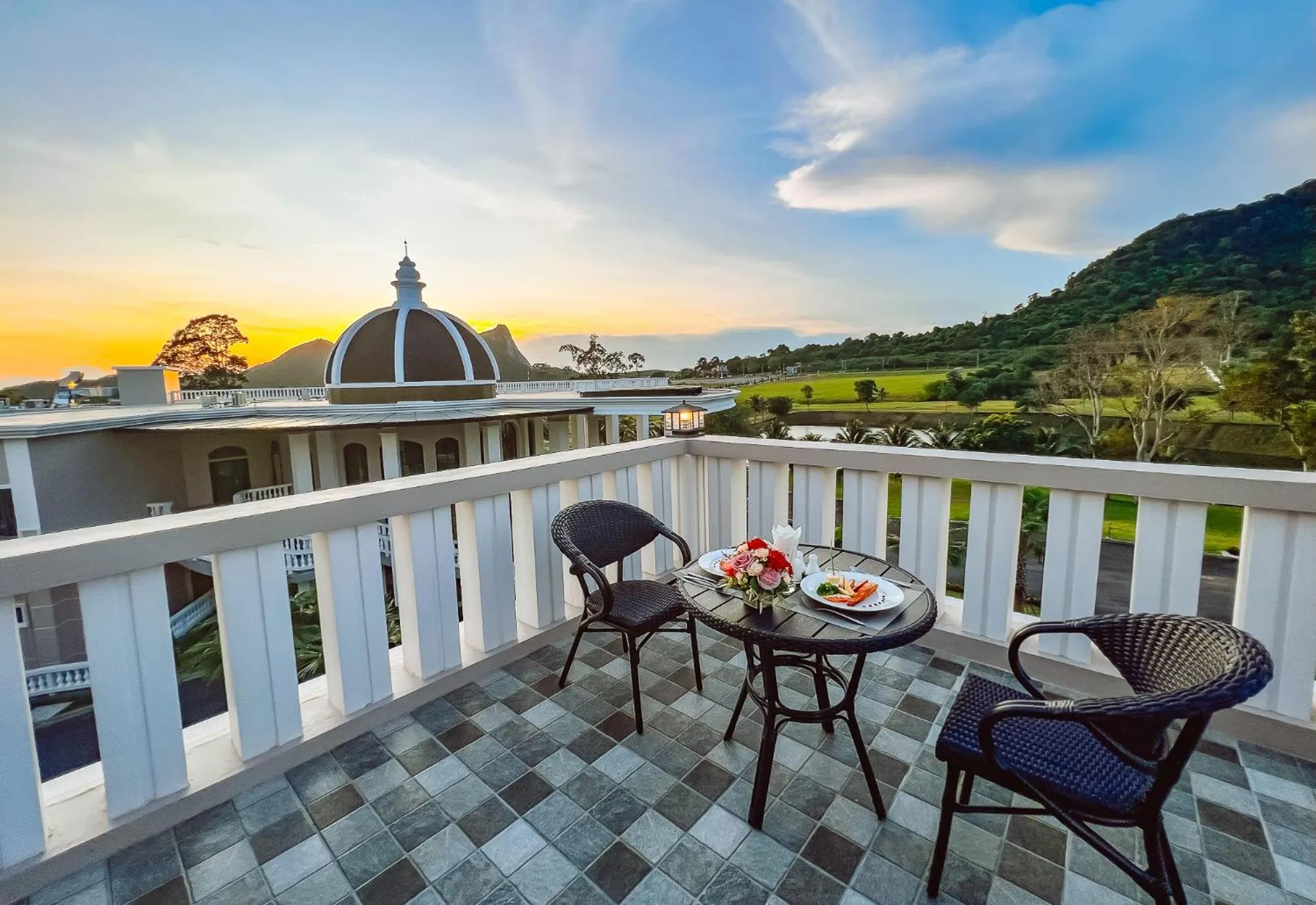 Balcony/Terrace in Grand Lord Hotel & Residence - Pattaya