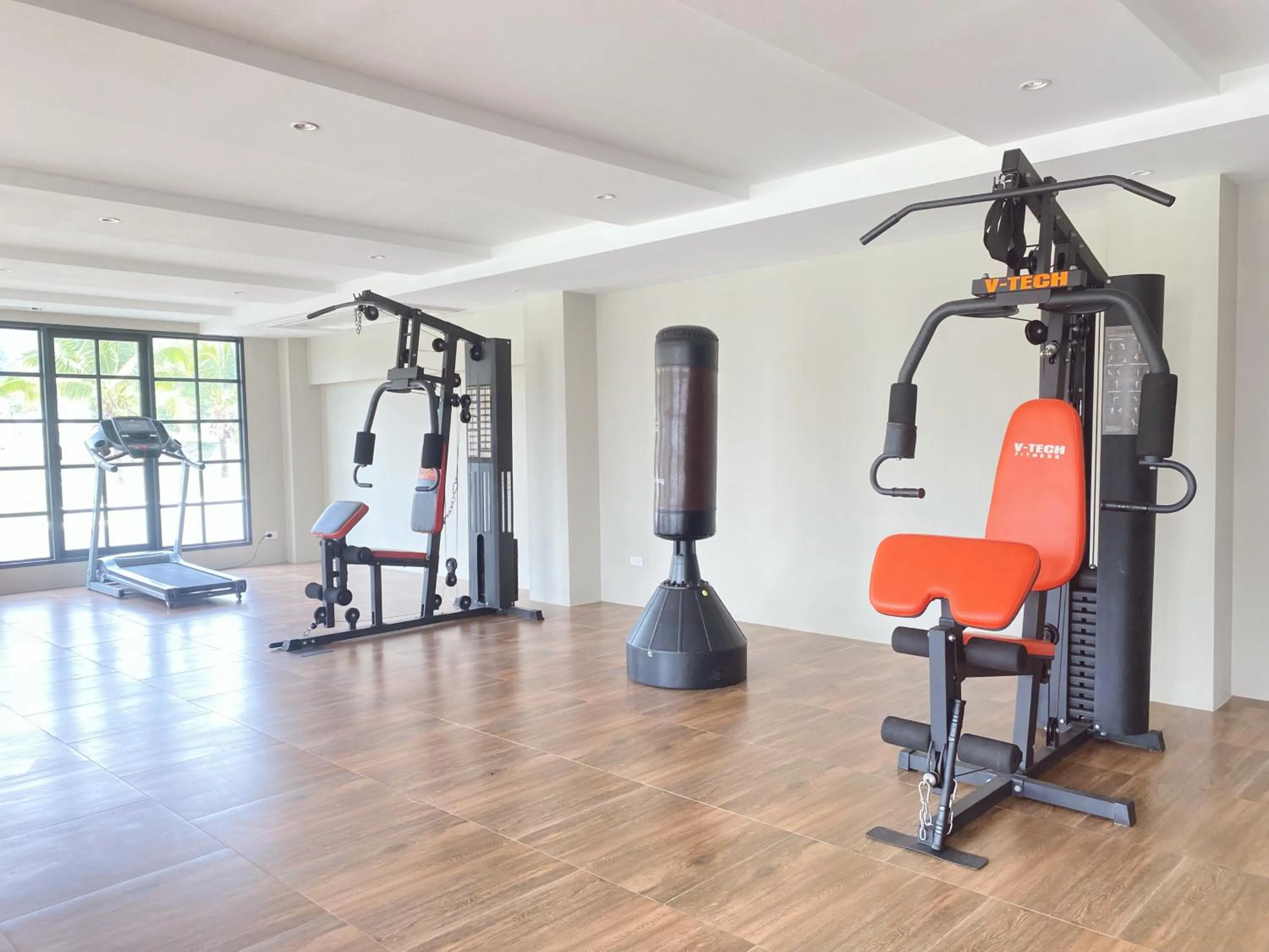Fitness centre/facilities in Grand Lord Hotel & Residence - Pattaya