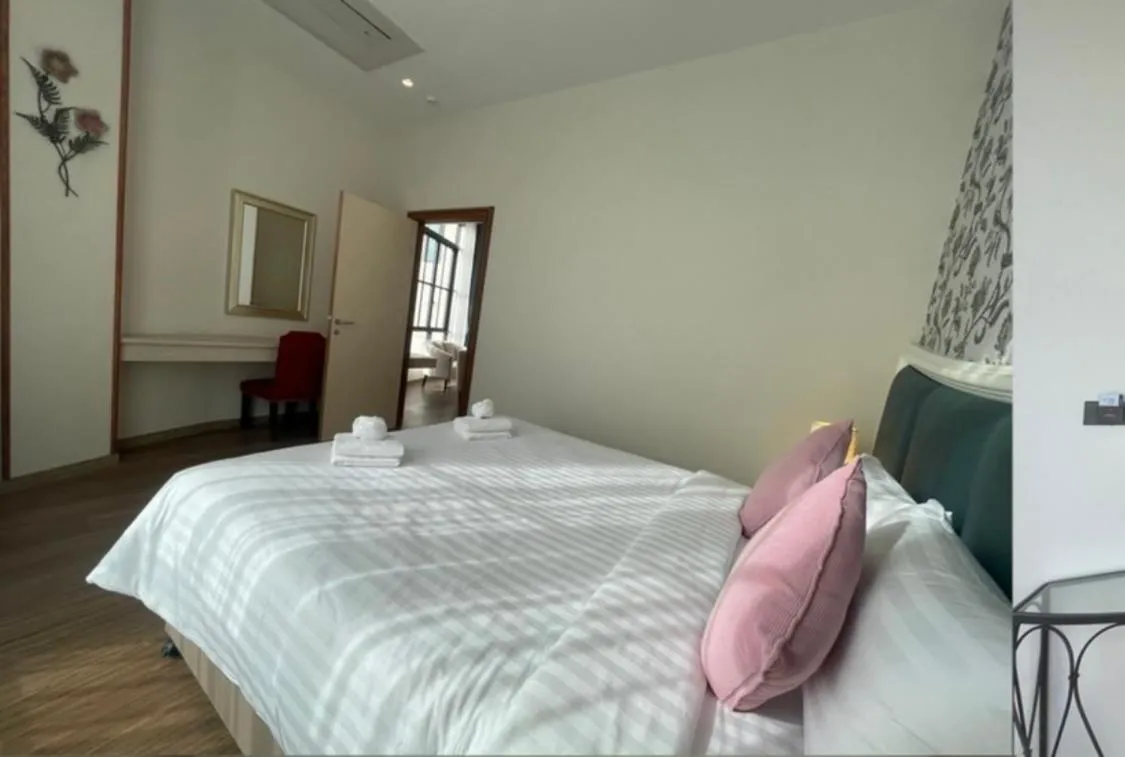 Bed in Grand Lord Hotel & Residence - Pattaya