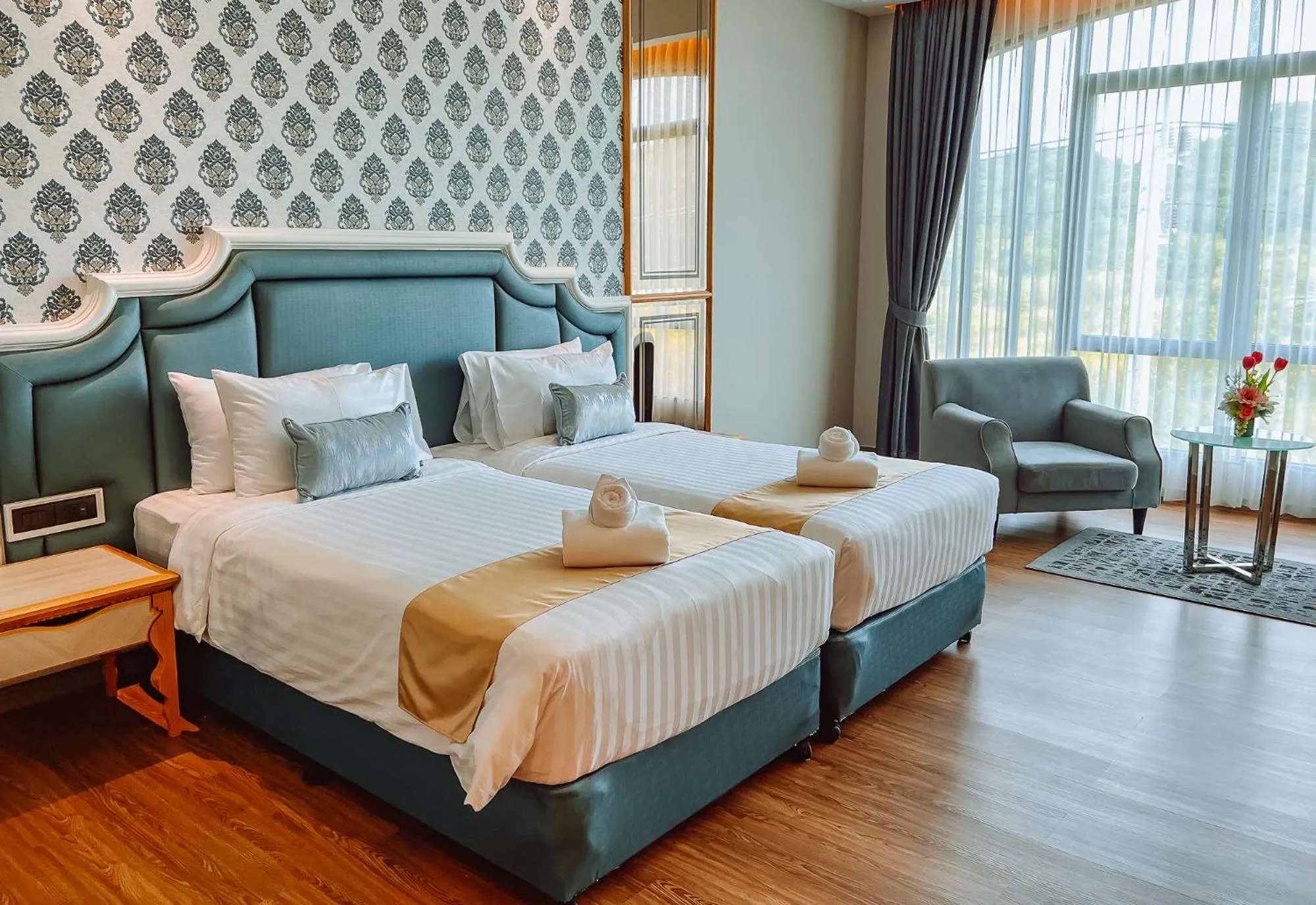 Bedroom, Bed in Grand Lord Hotel & Residence - Pattaya