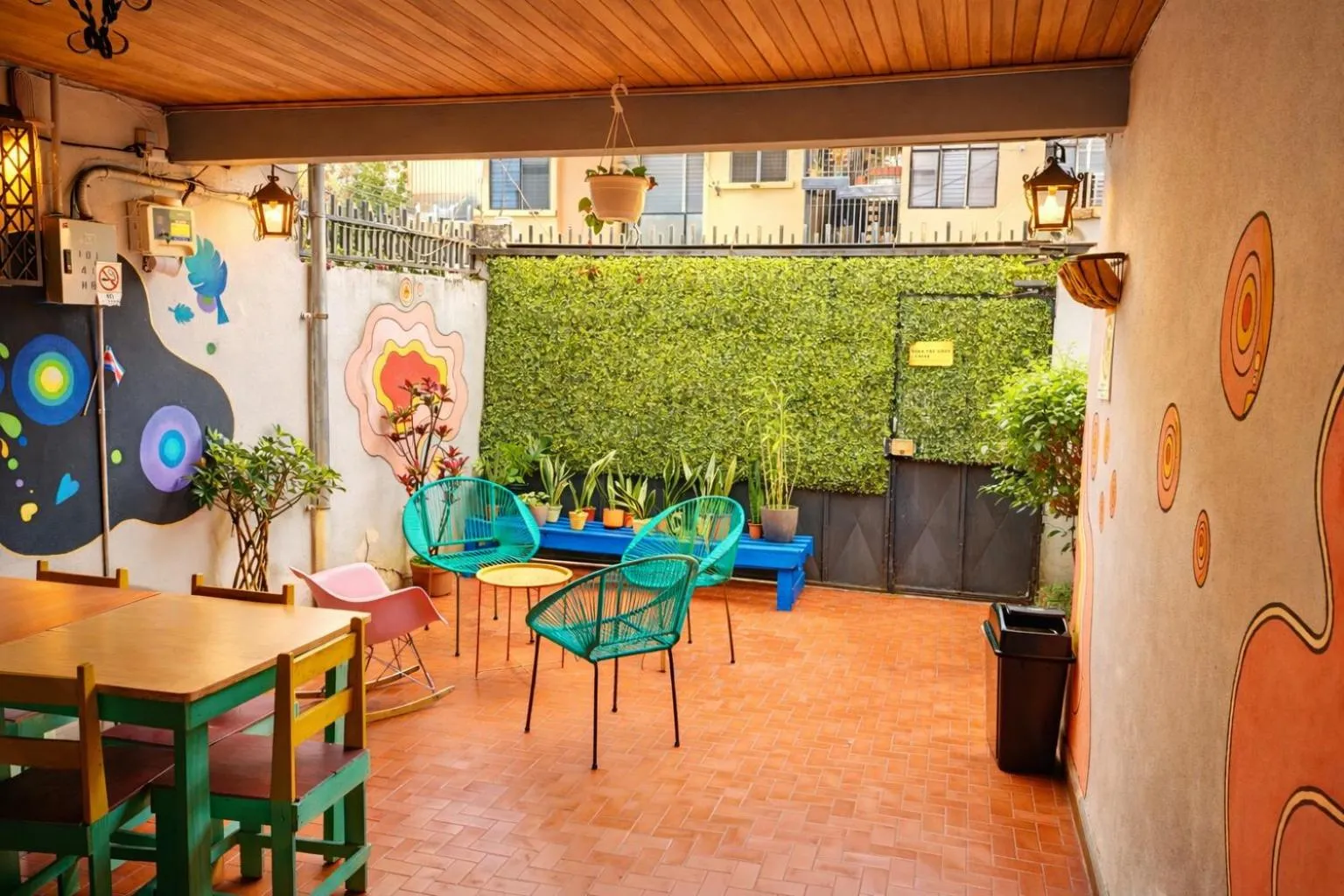 Property building in Chillout Hostel Barrio Escalante