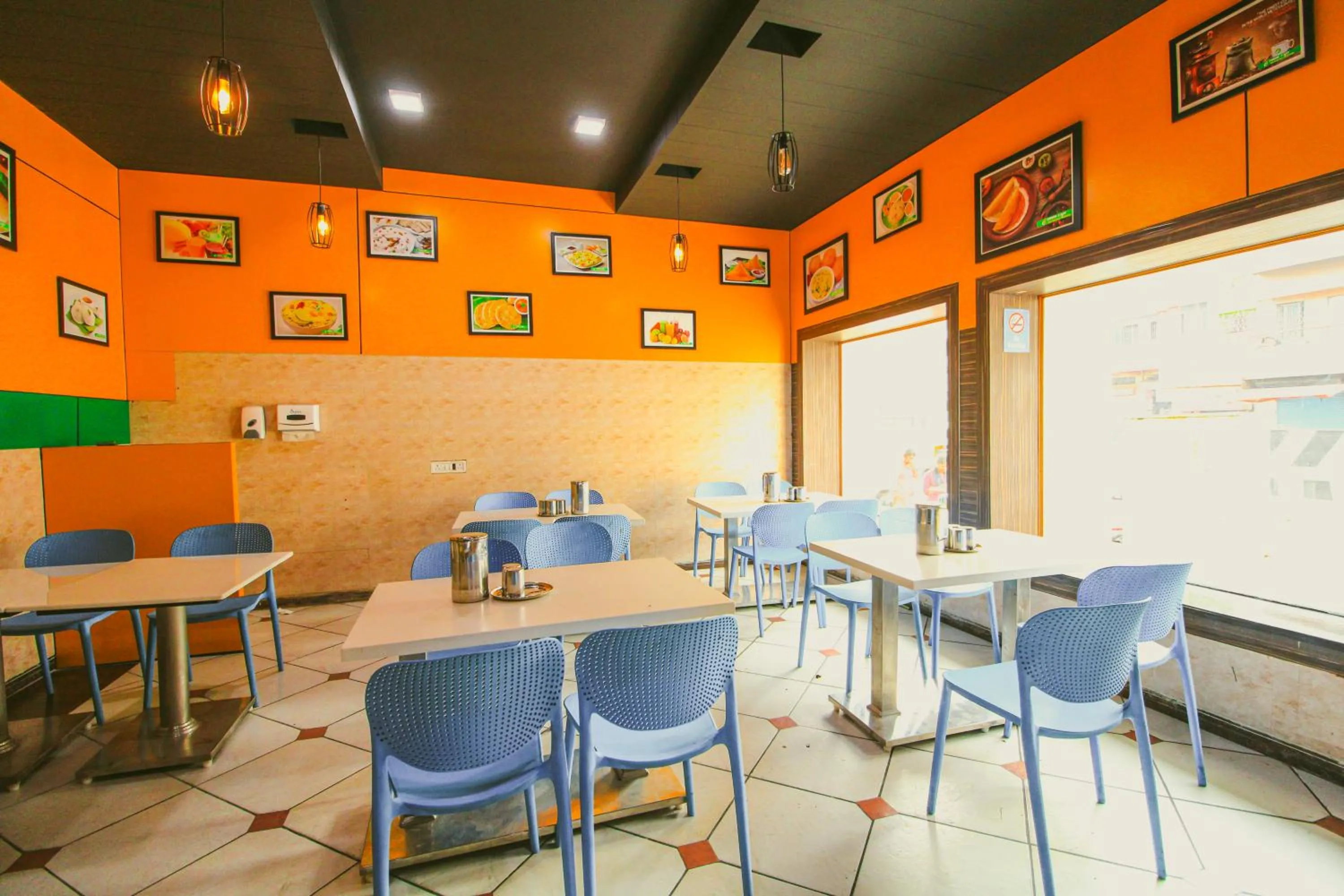 Restaurant/places to eat in JS Grand Residency - Formerly as Emarald