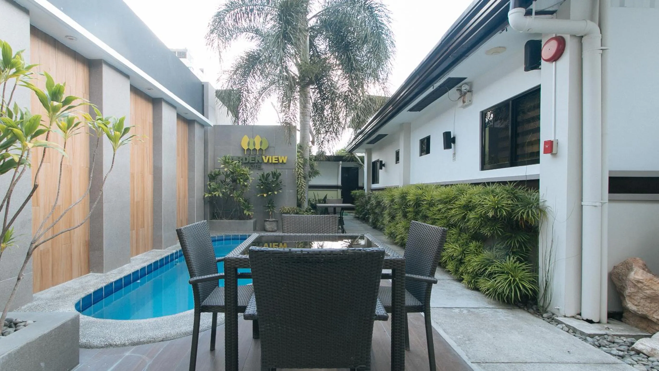 Pool view in RedDoorz @ Gardenview Hotel GTower Angeles