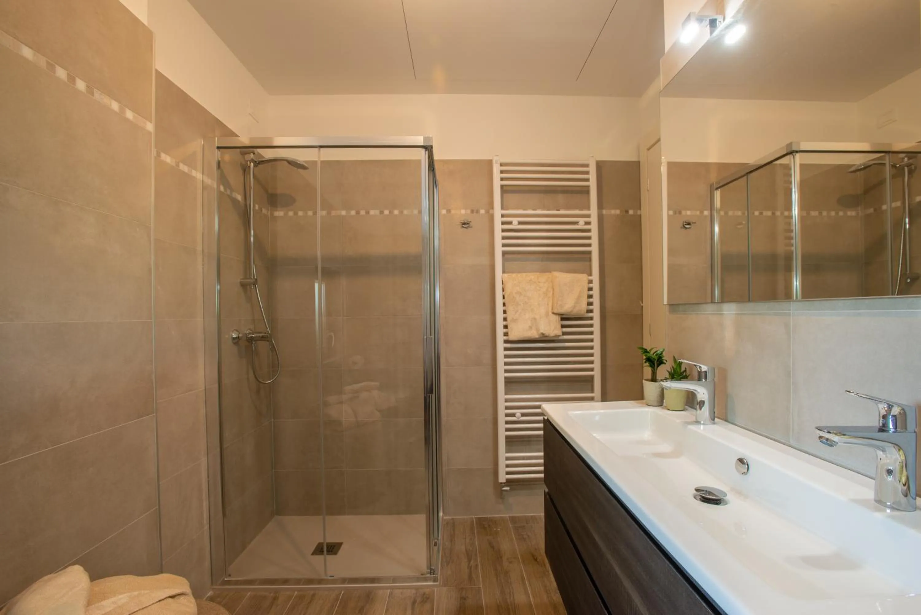 Shower in Relais La Dolce Vite