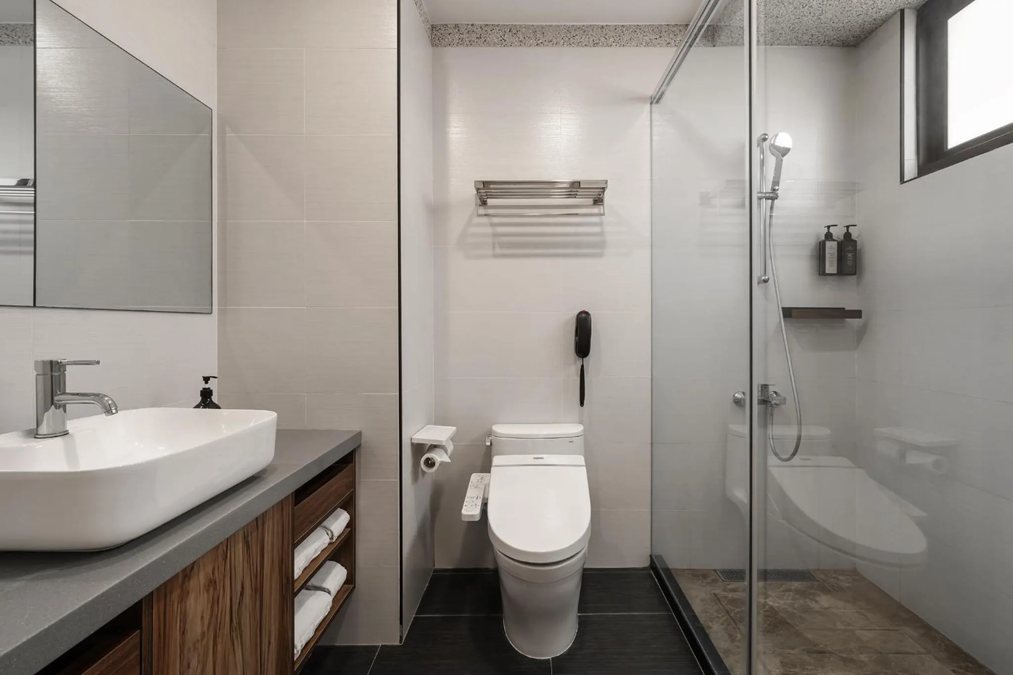 Shower in HOTEL LEISURE Kaohsiung