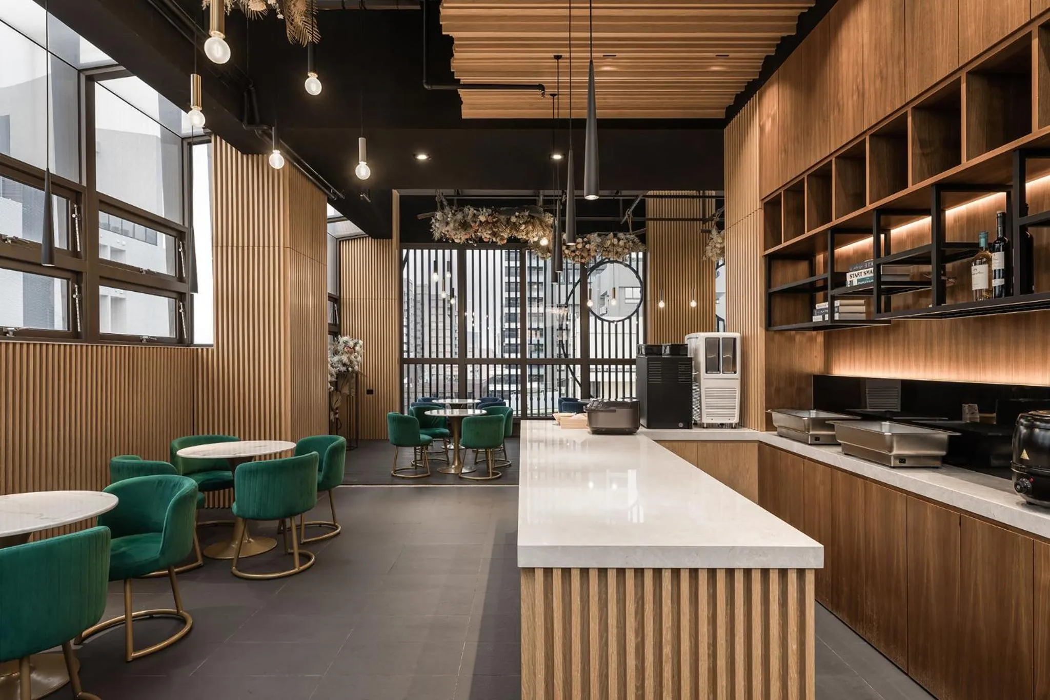 Kitchen or kitchenette in HOTEL LEISURE Kaohsiung