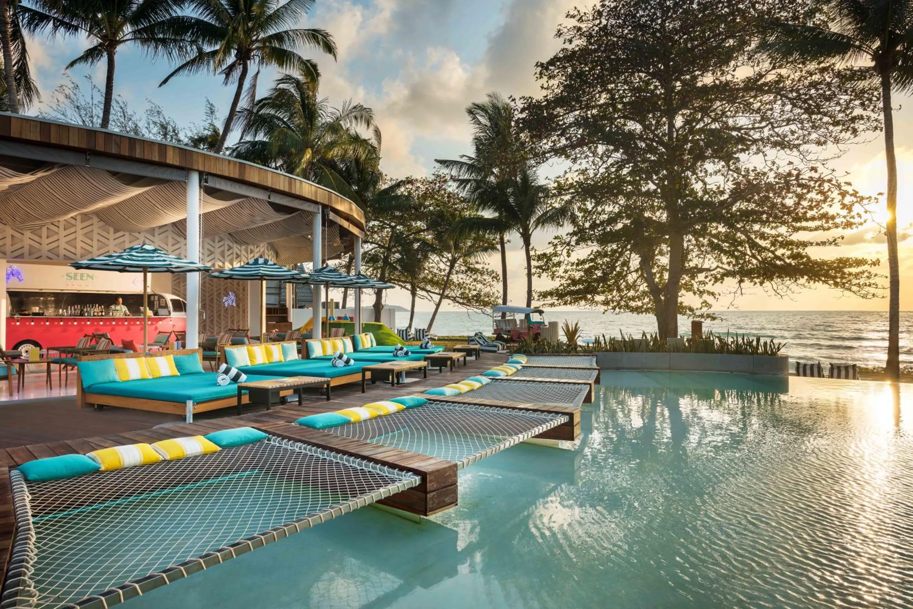 Avani Chaweng Samui Hotel & Beach Club - Adults Only