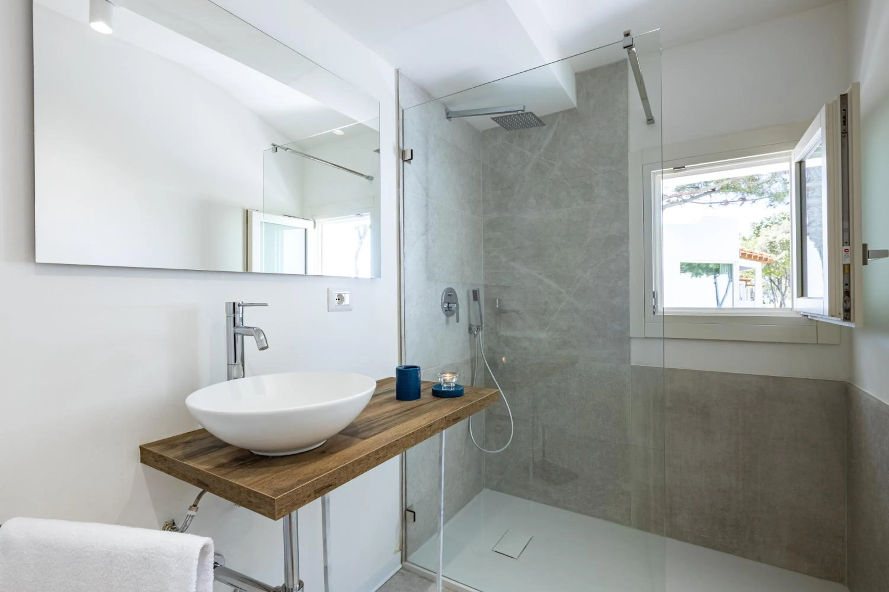 Bathroom in Baia del Sole Resort