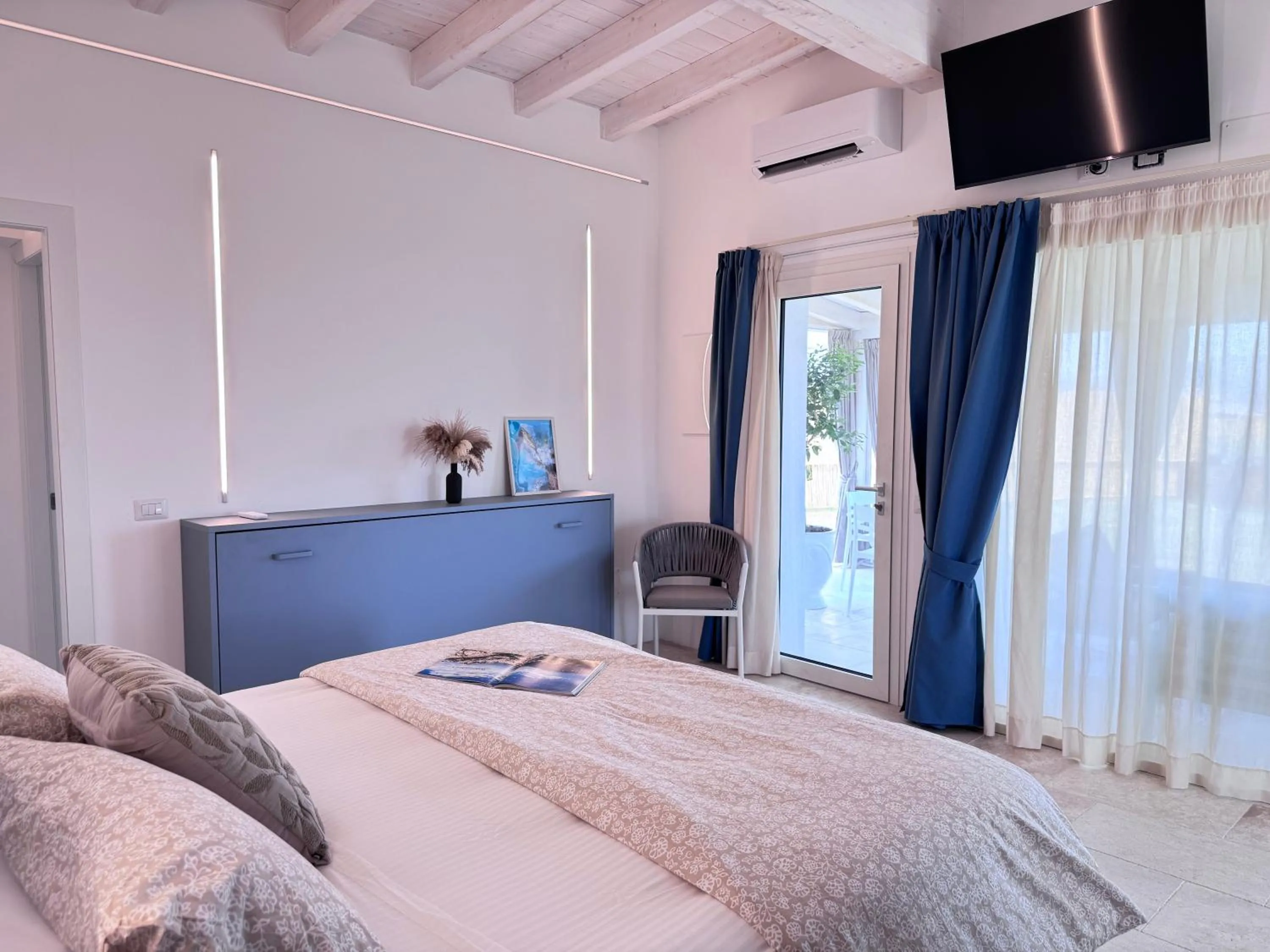 Bed in Baia del Sole Resort