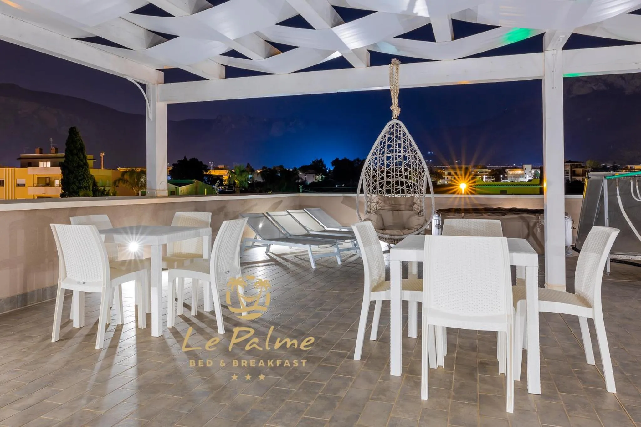 Property building in Le Palme