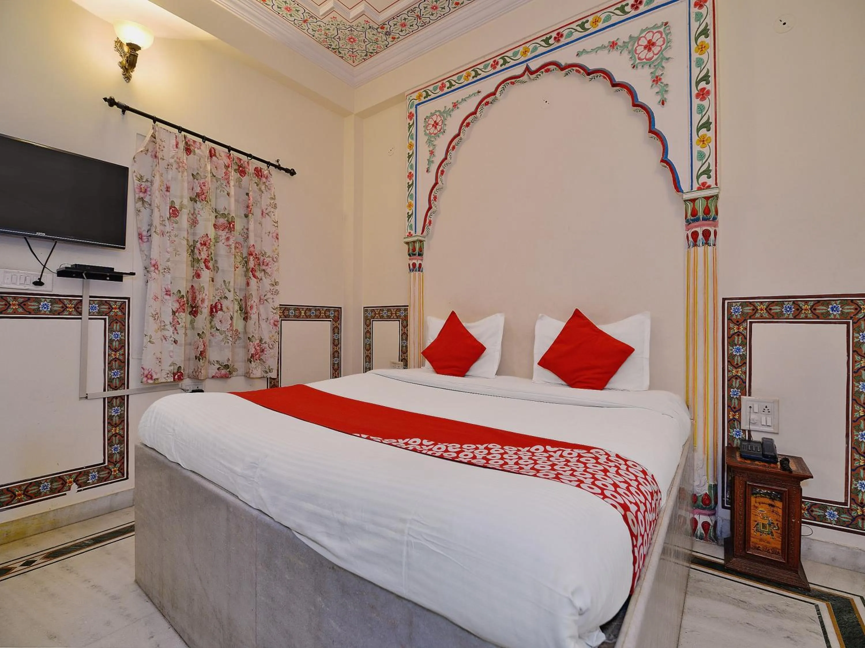 Bedroom in Super Hotel O Tordi Haveli