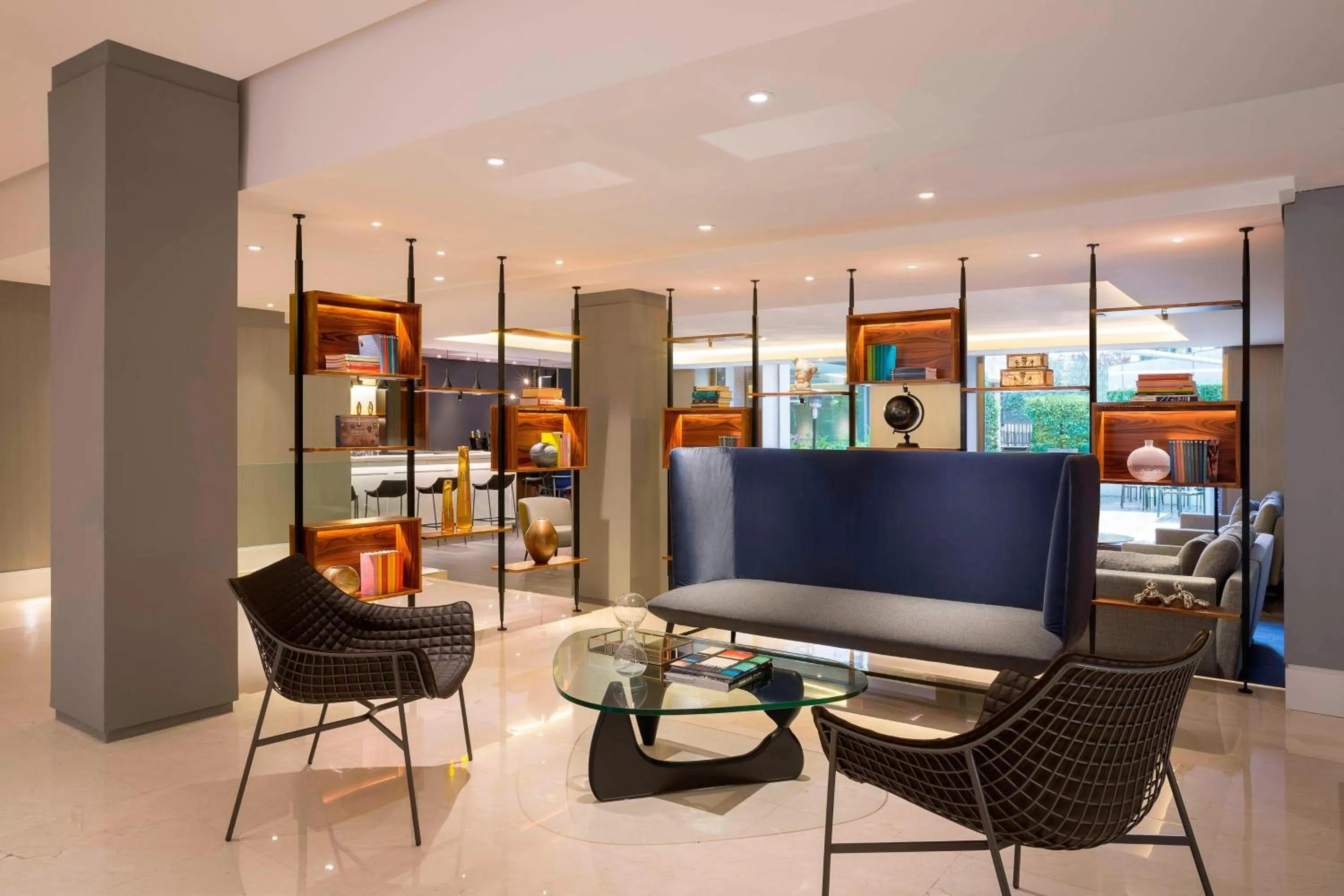 Lobby or reception in Le Meridien Visconti Rome